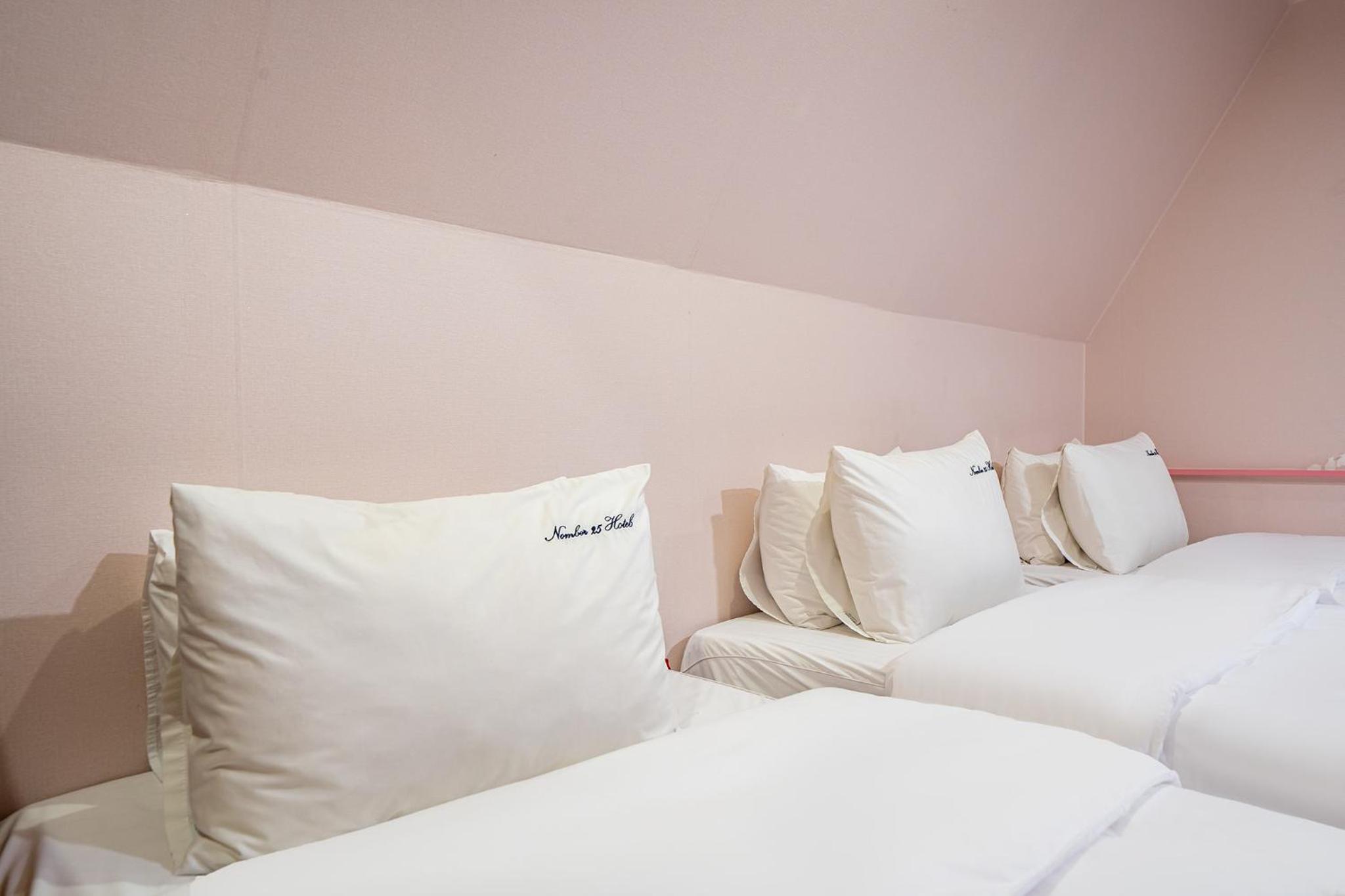 Triple Room - Photo 6