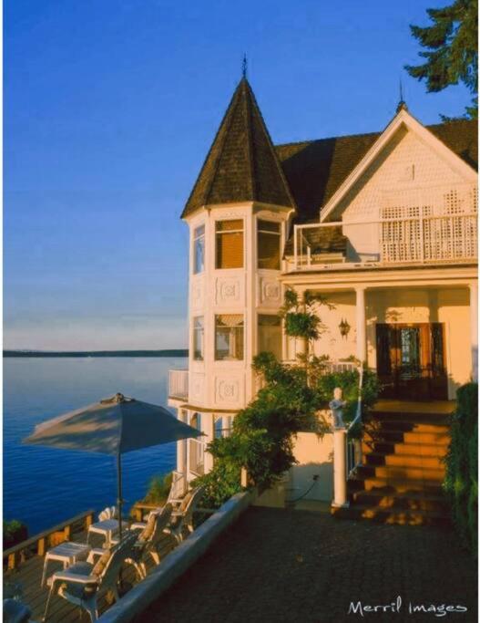 Villa photo 2