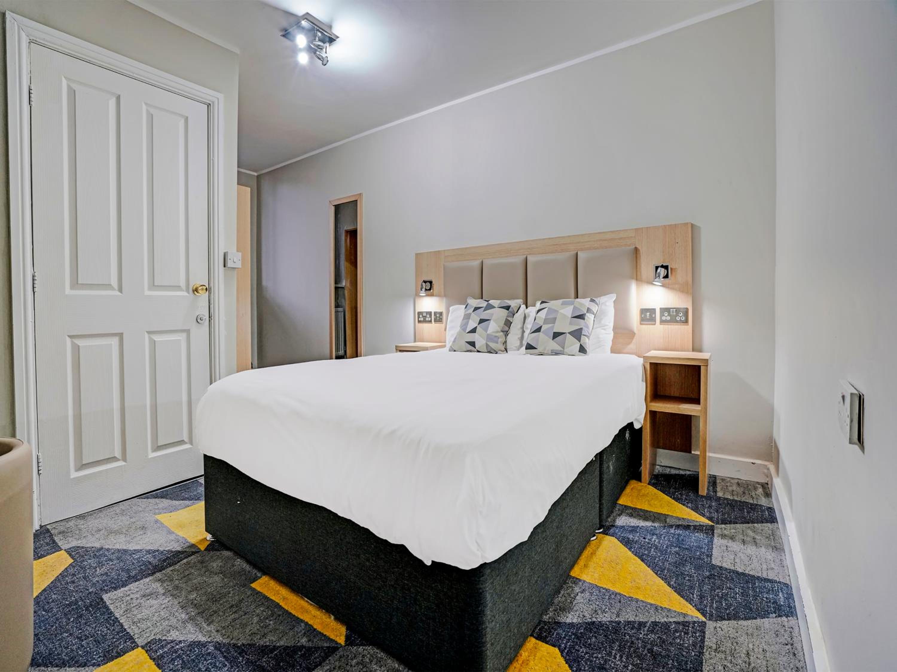 Standard Twin Room photo 1