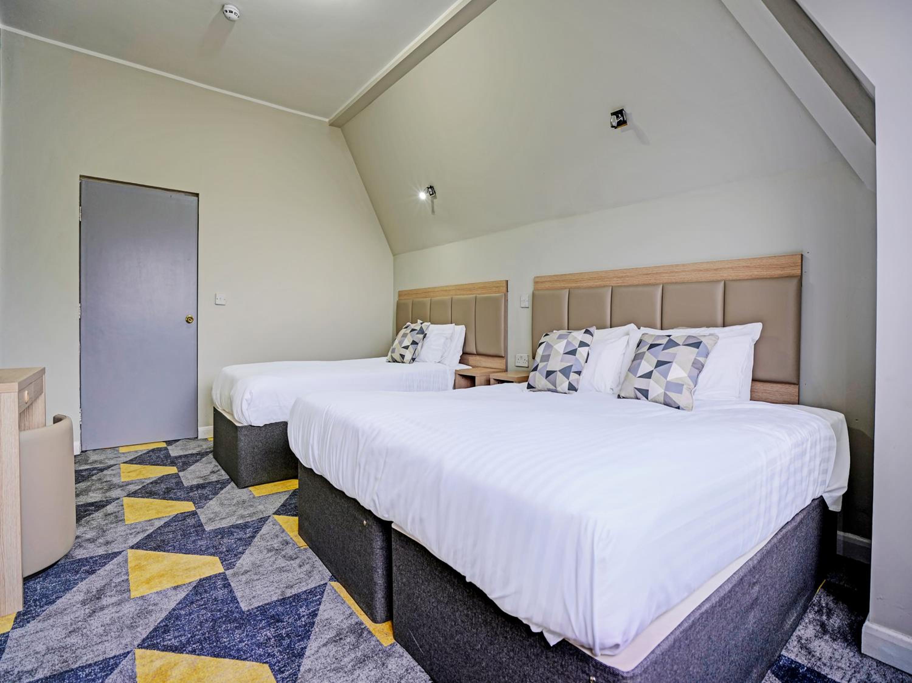 Standard Family of 3 Room photo 2