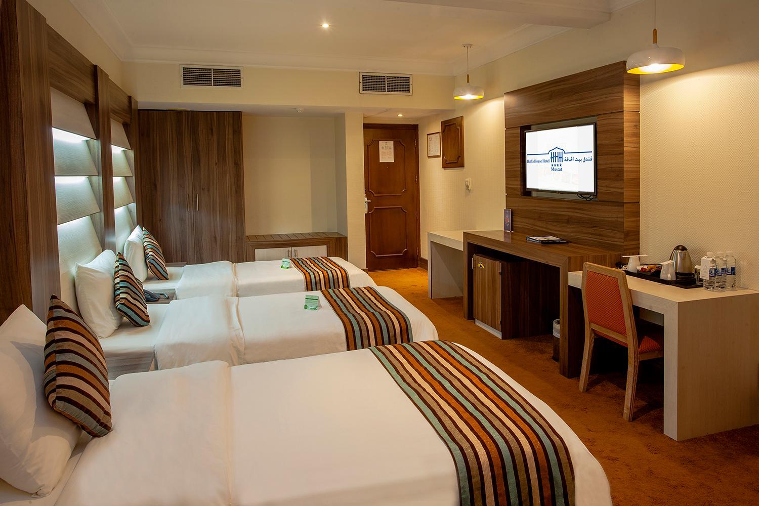 Standard Triple Room - Photo 1