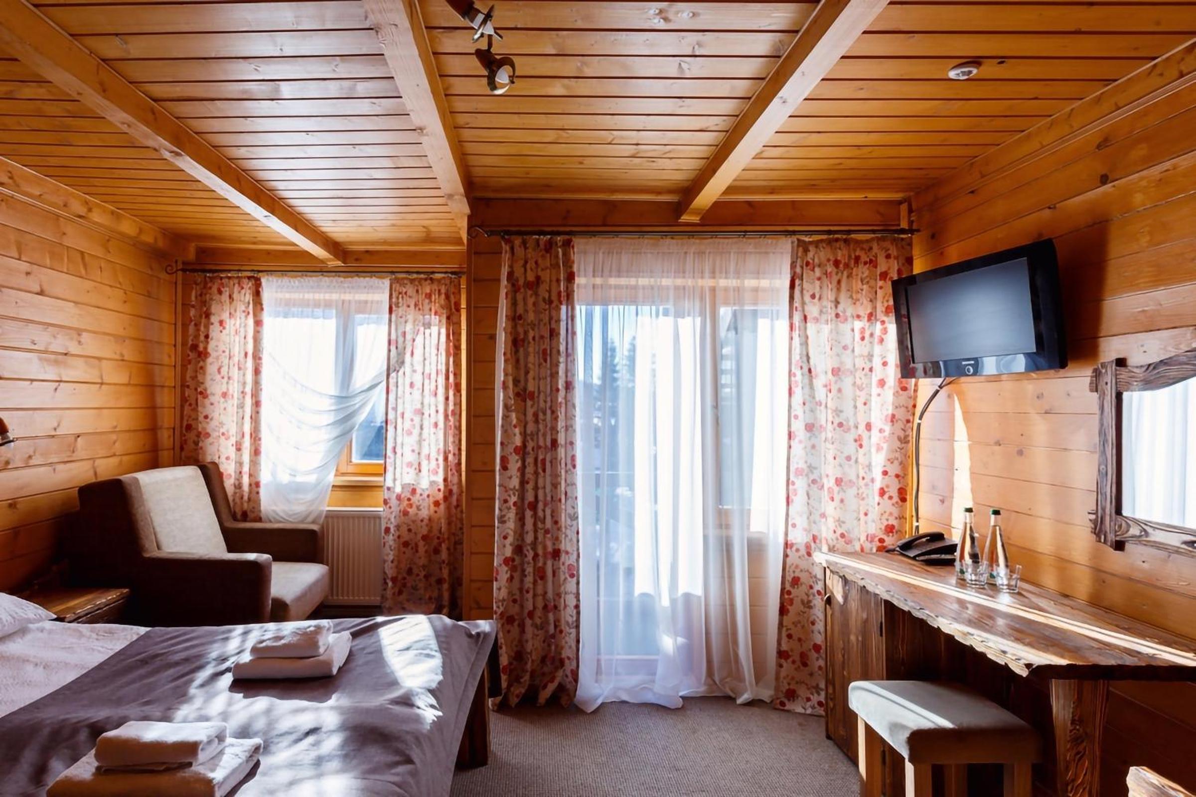 Double or Twin Room photo 3