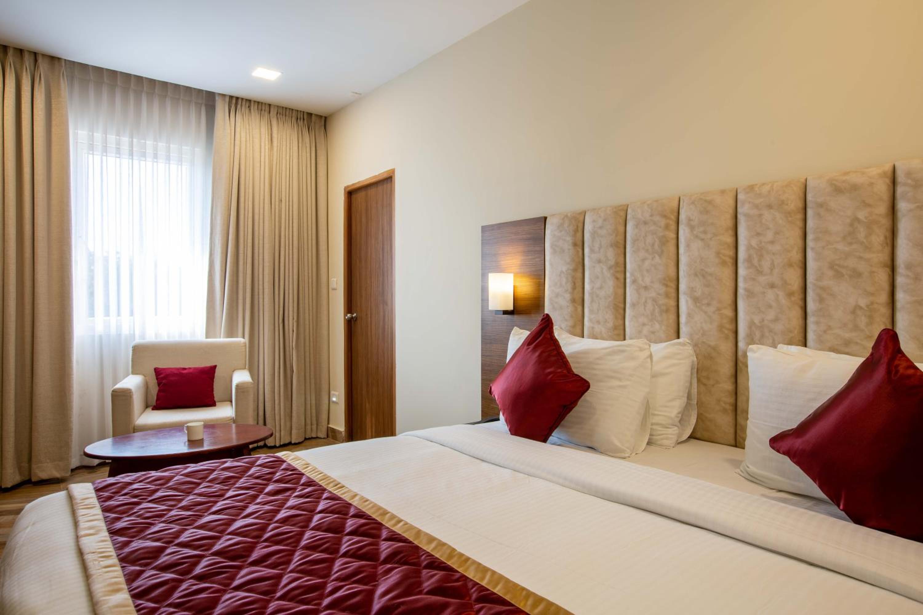 Standard Double Room - Photo 10