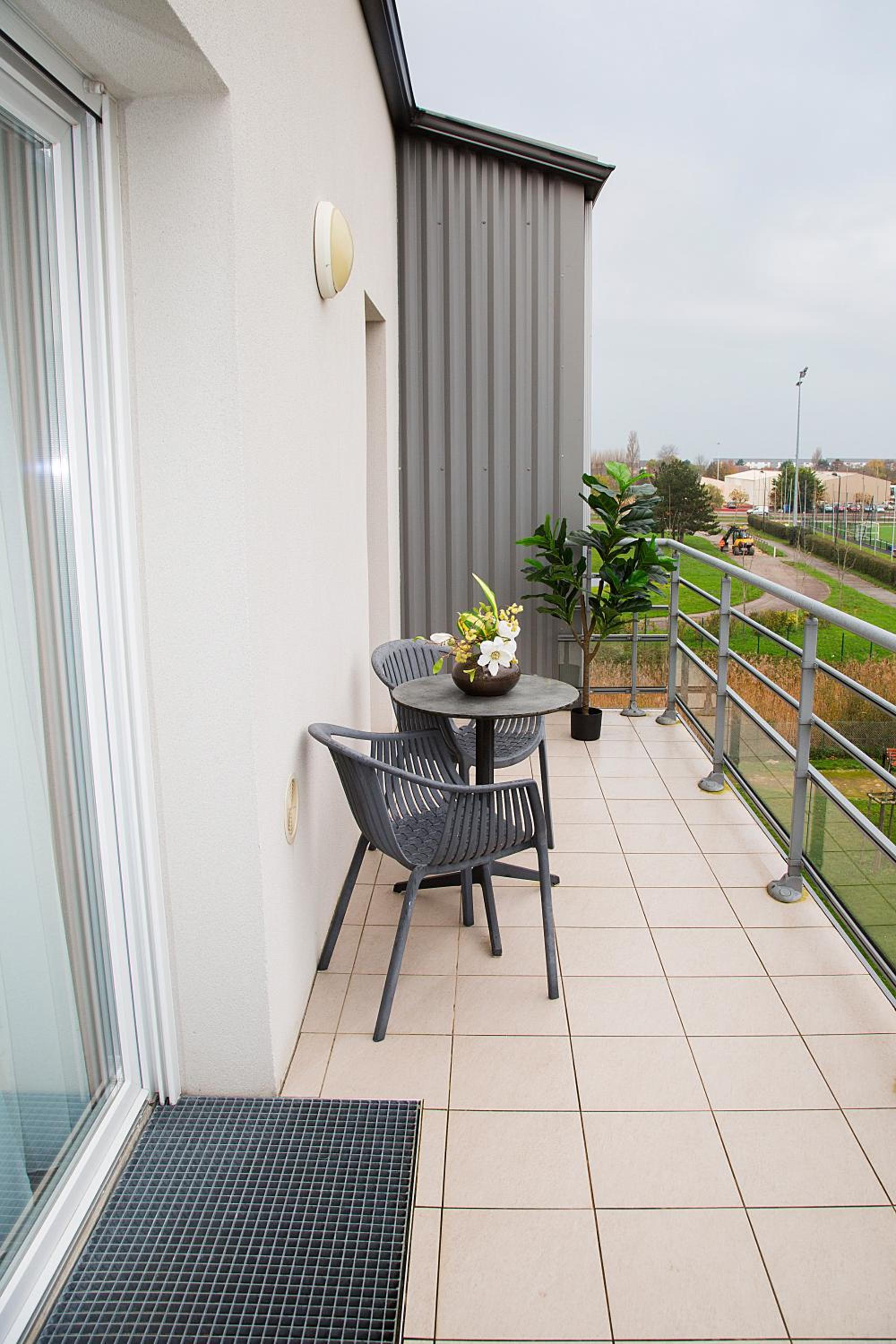 One-Bedroom Apartment (2 Adults) - Photo 4