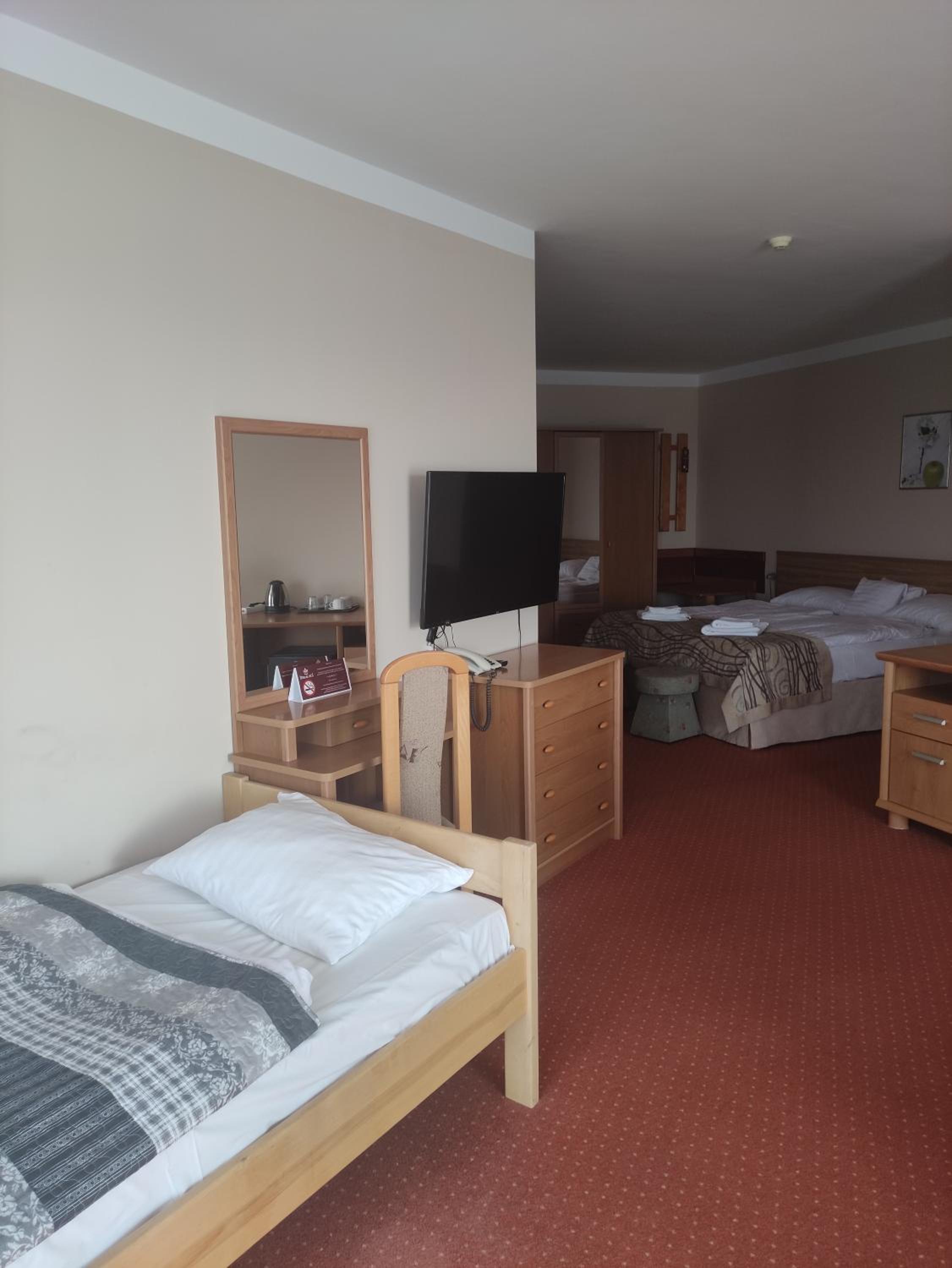 Deluxe Triple Room - Photo 4
