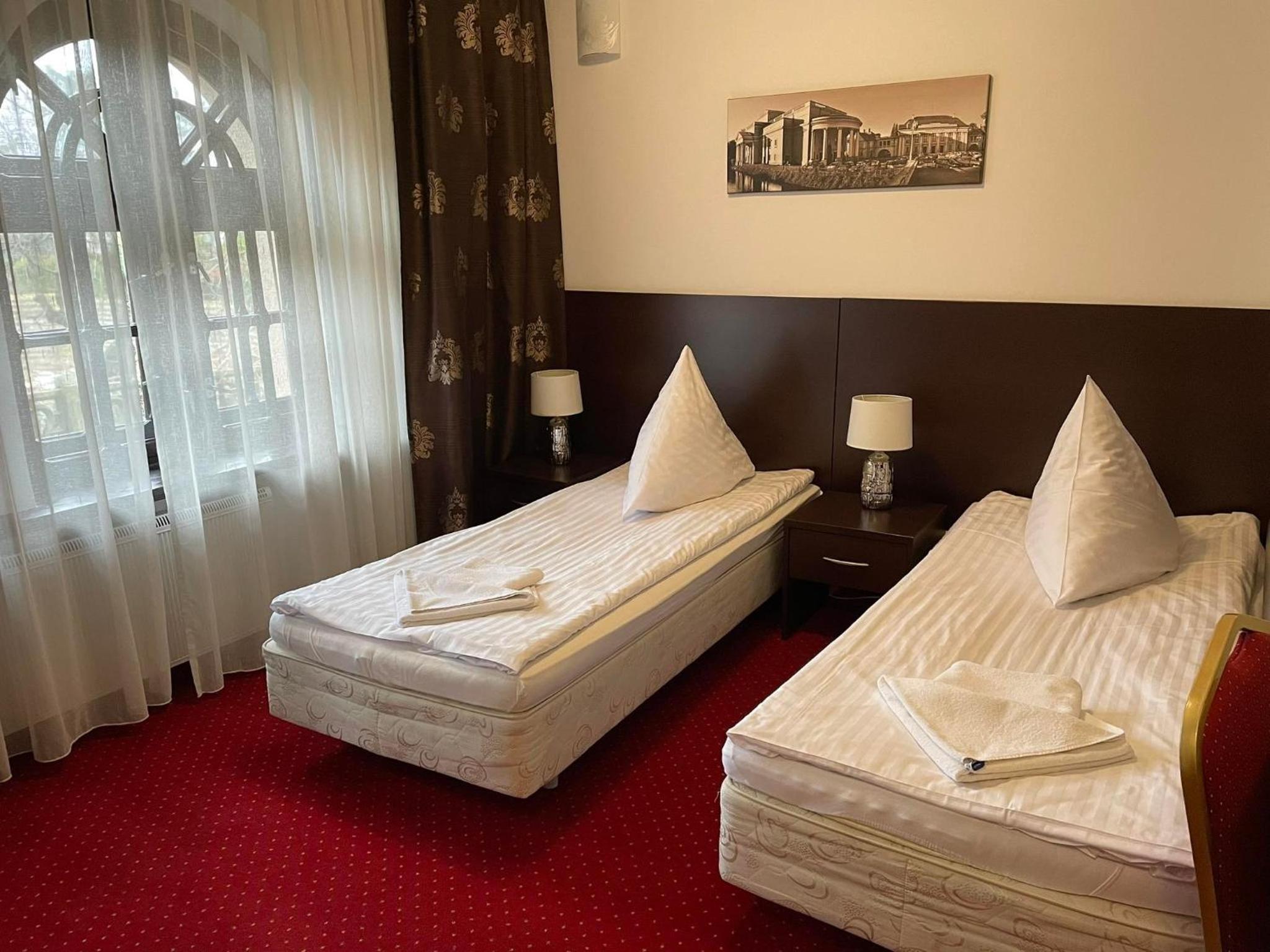 Double Room - Photo 1