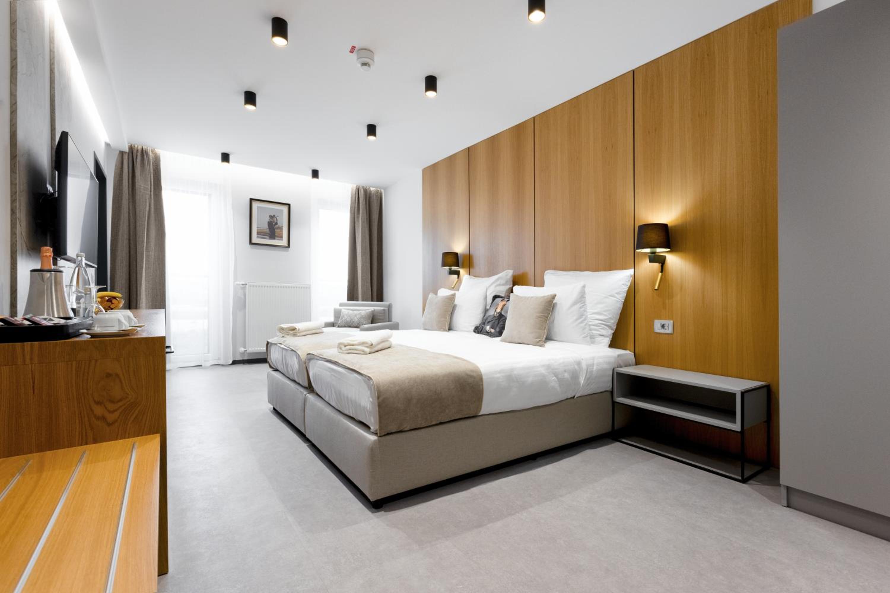 Deluxe Double or Twin Room with Balcony