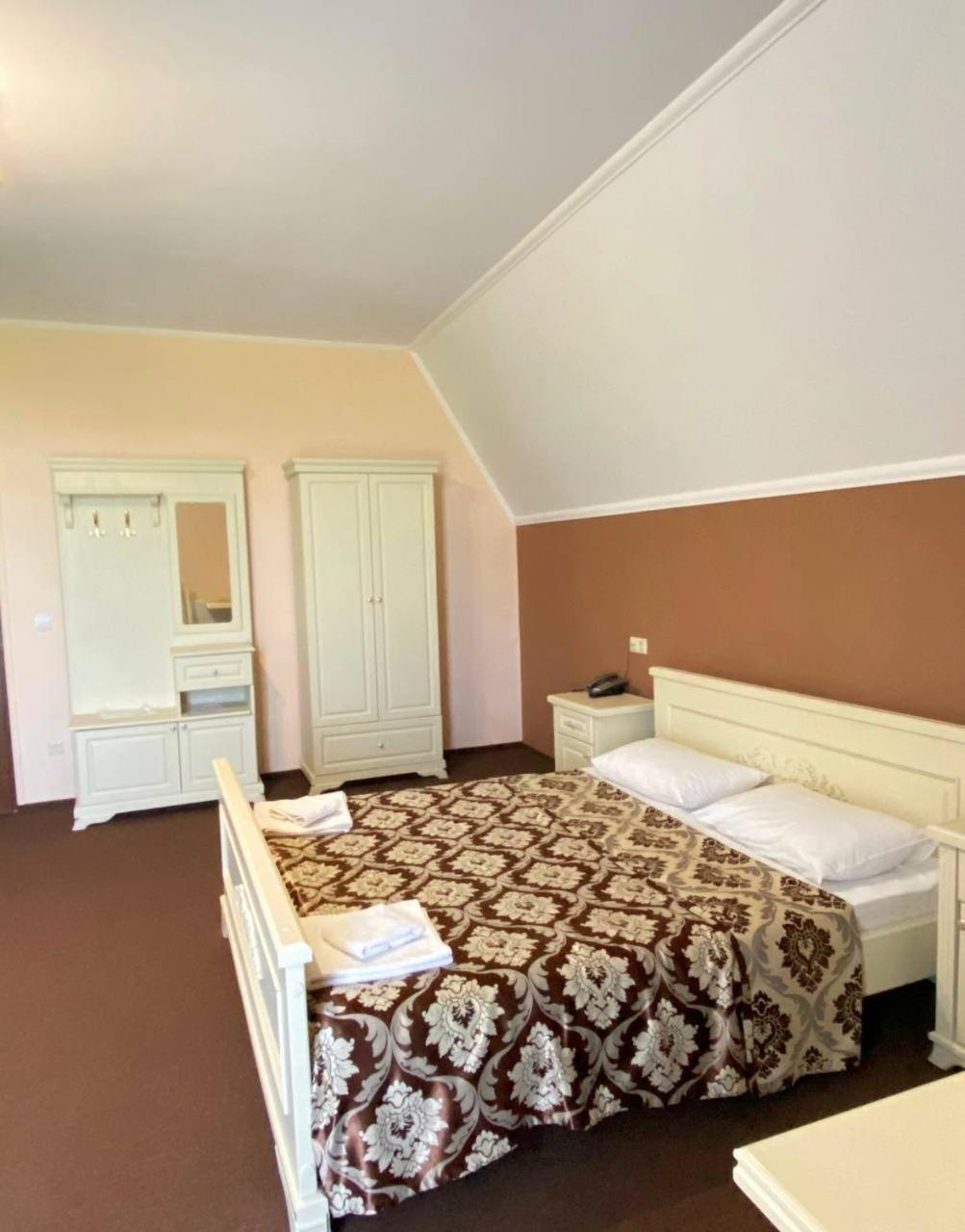 Standard Double Room photo 1