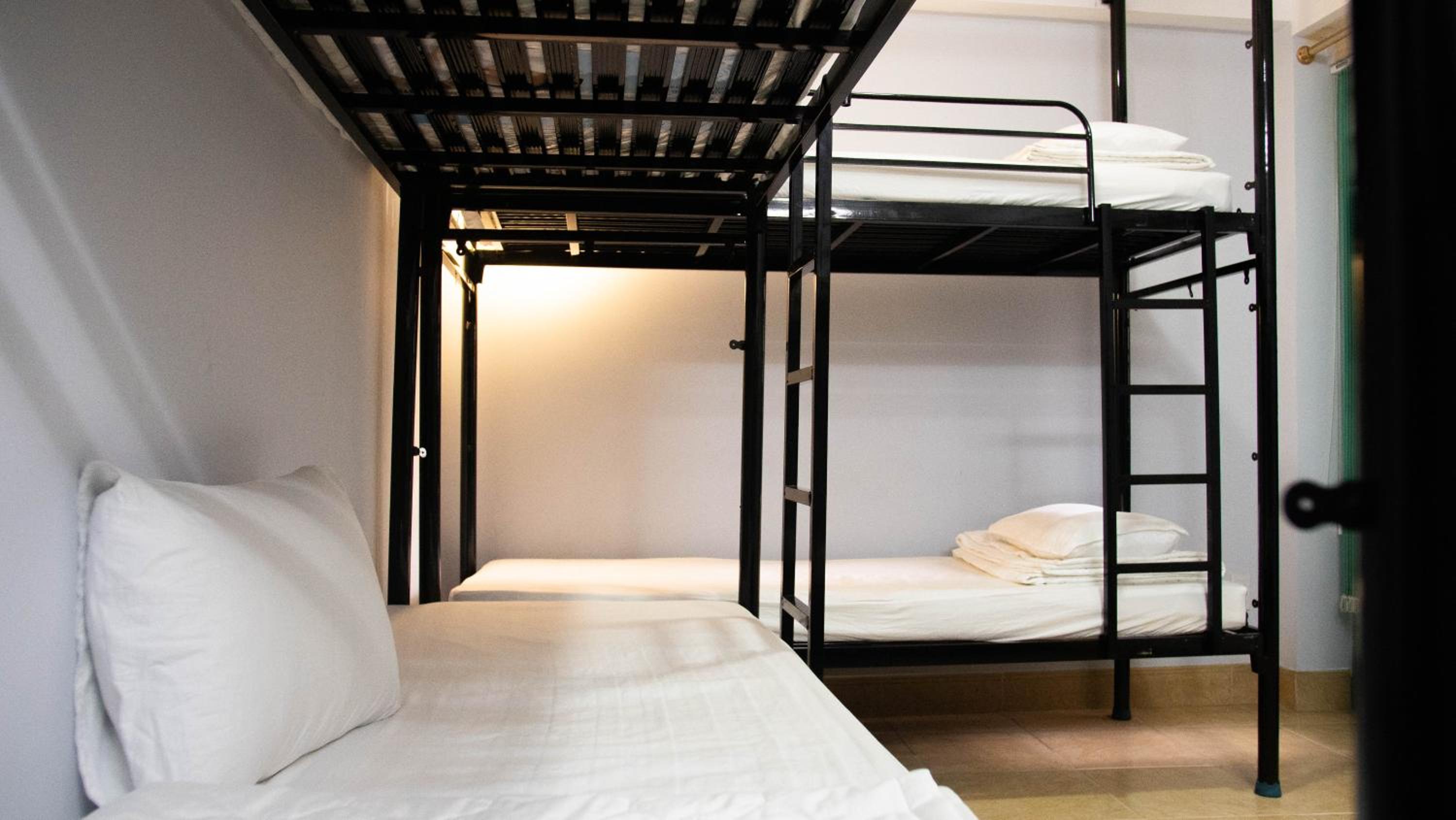Bed in 8-Bed Mixed Dormitory Room