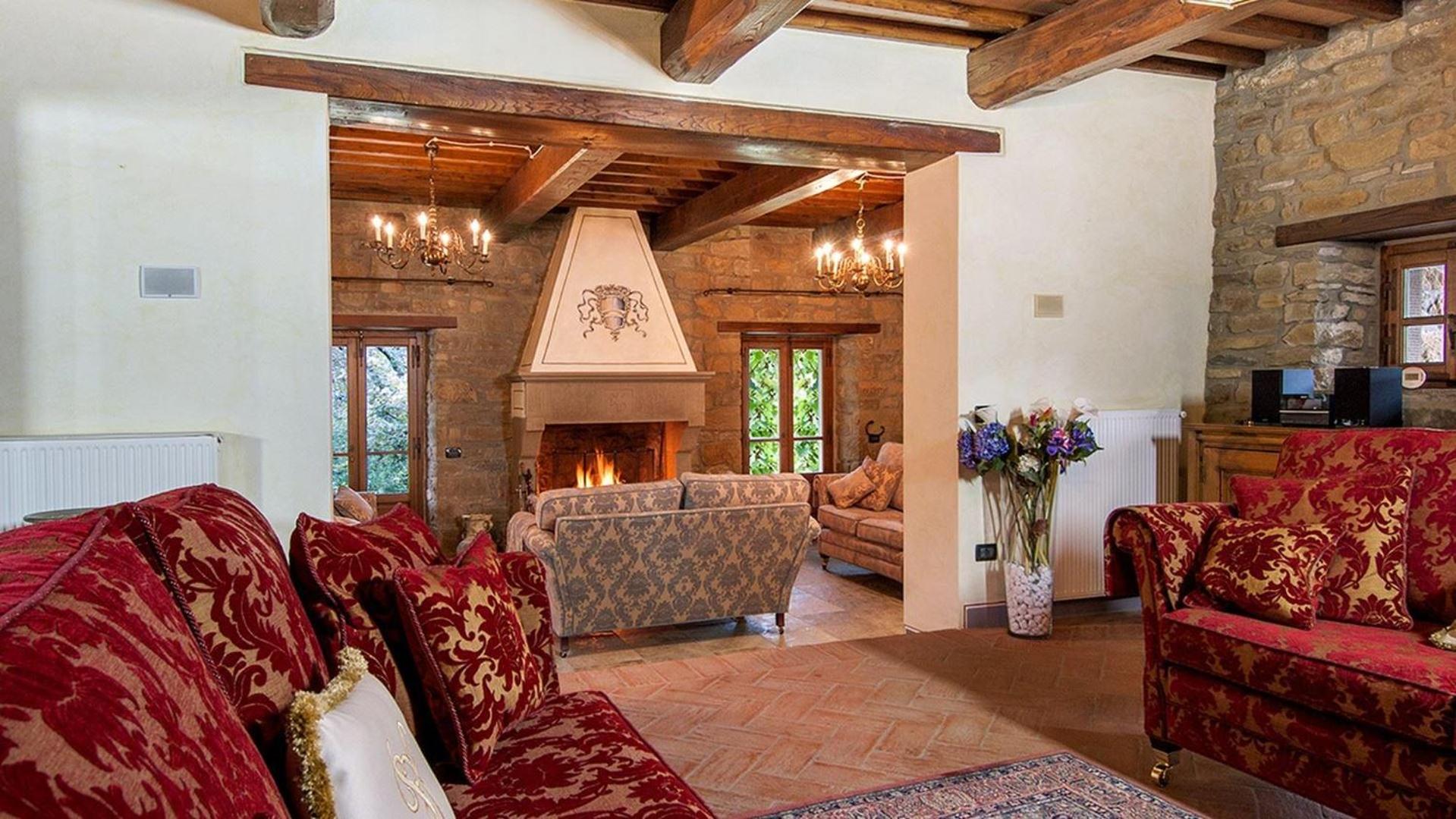 Six-Bedroom Villa 