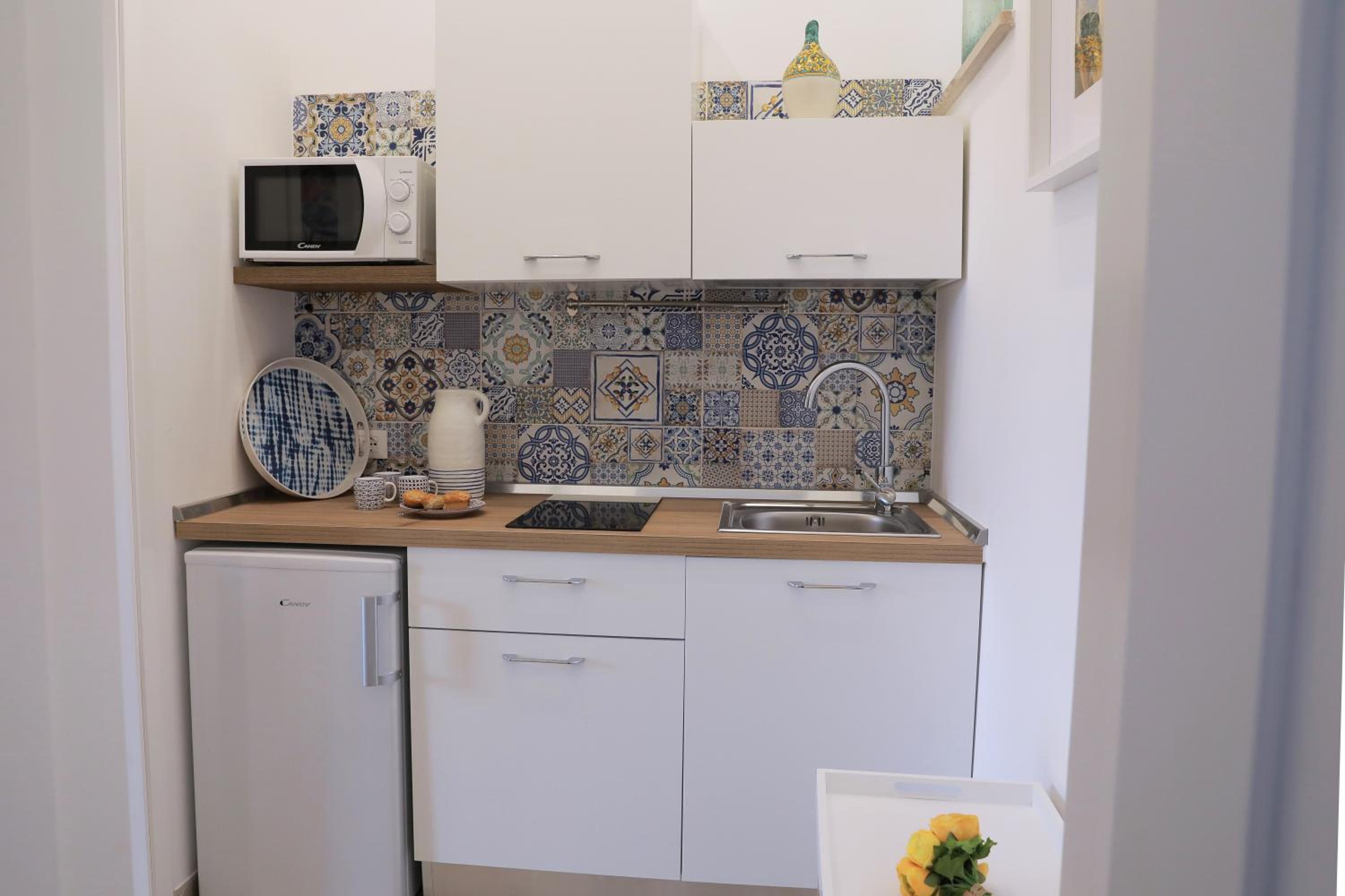 Two-Bedroom House photo 3