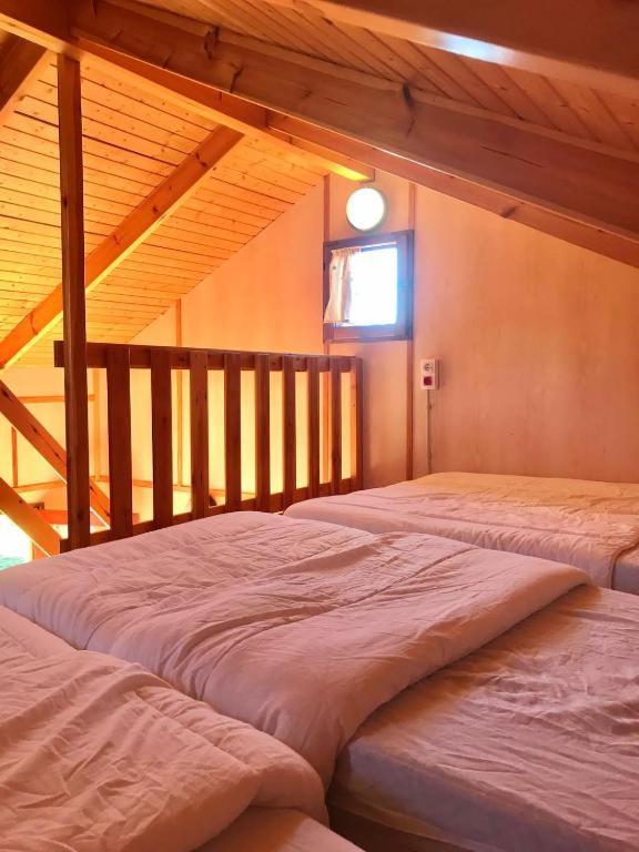 Bungalow (6 adultos)