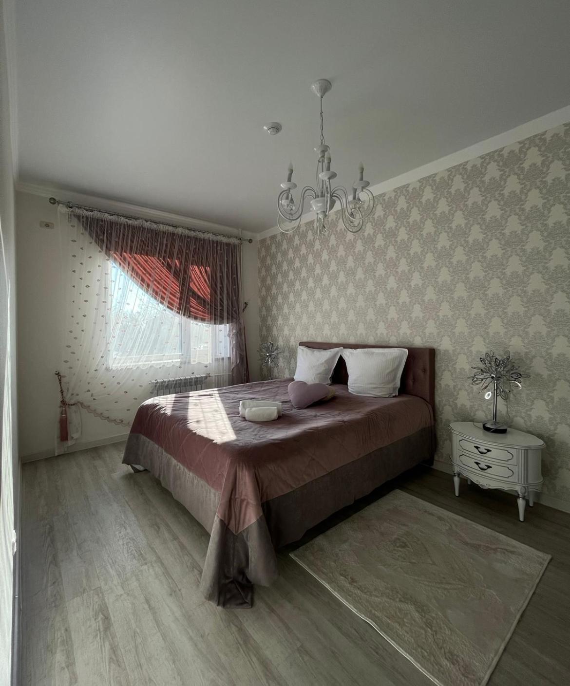 Queen Room with Balcony photo 1