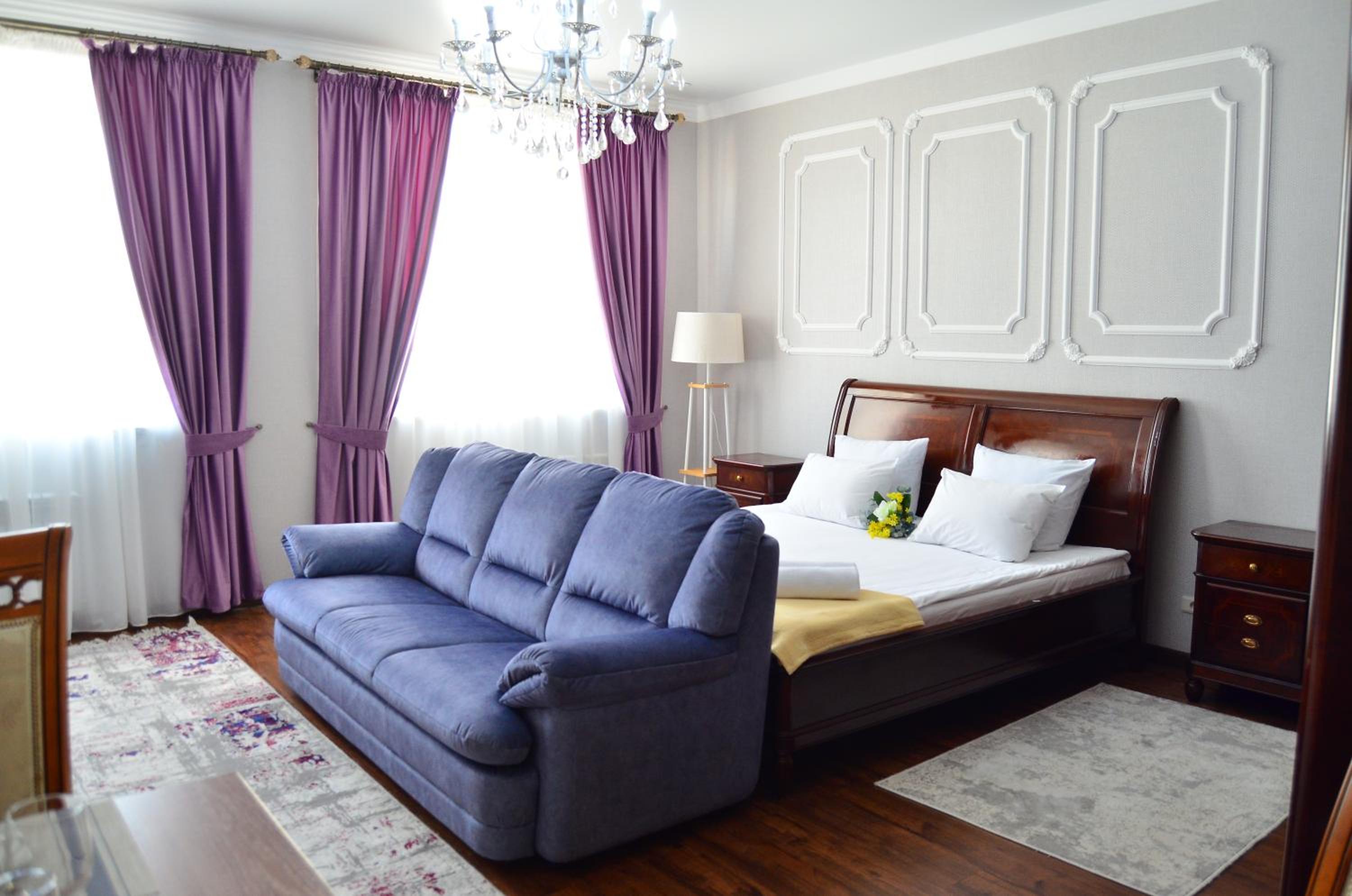 Large Double Room photo 1