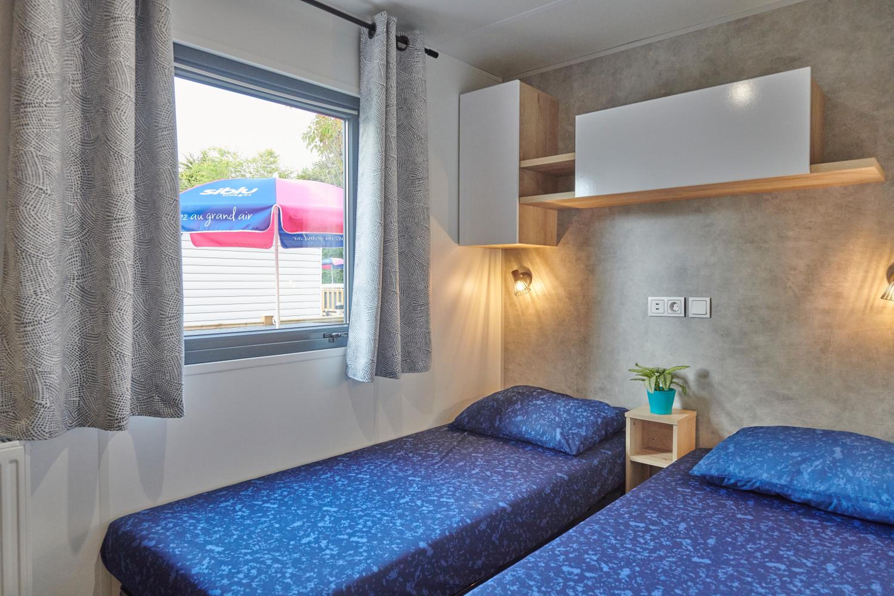 Mobile Home photo 1