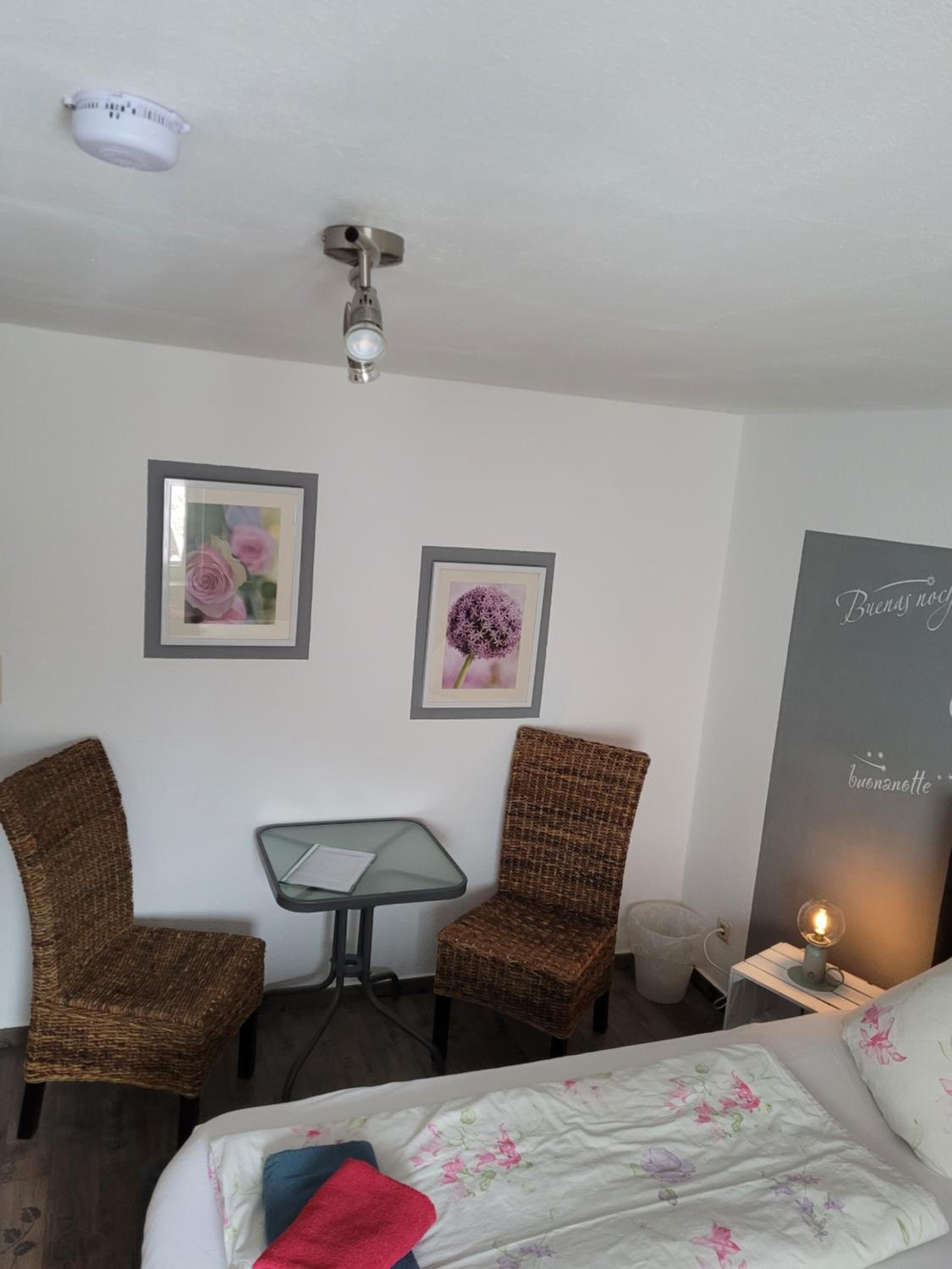 Double Room - Photo 14