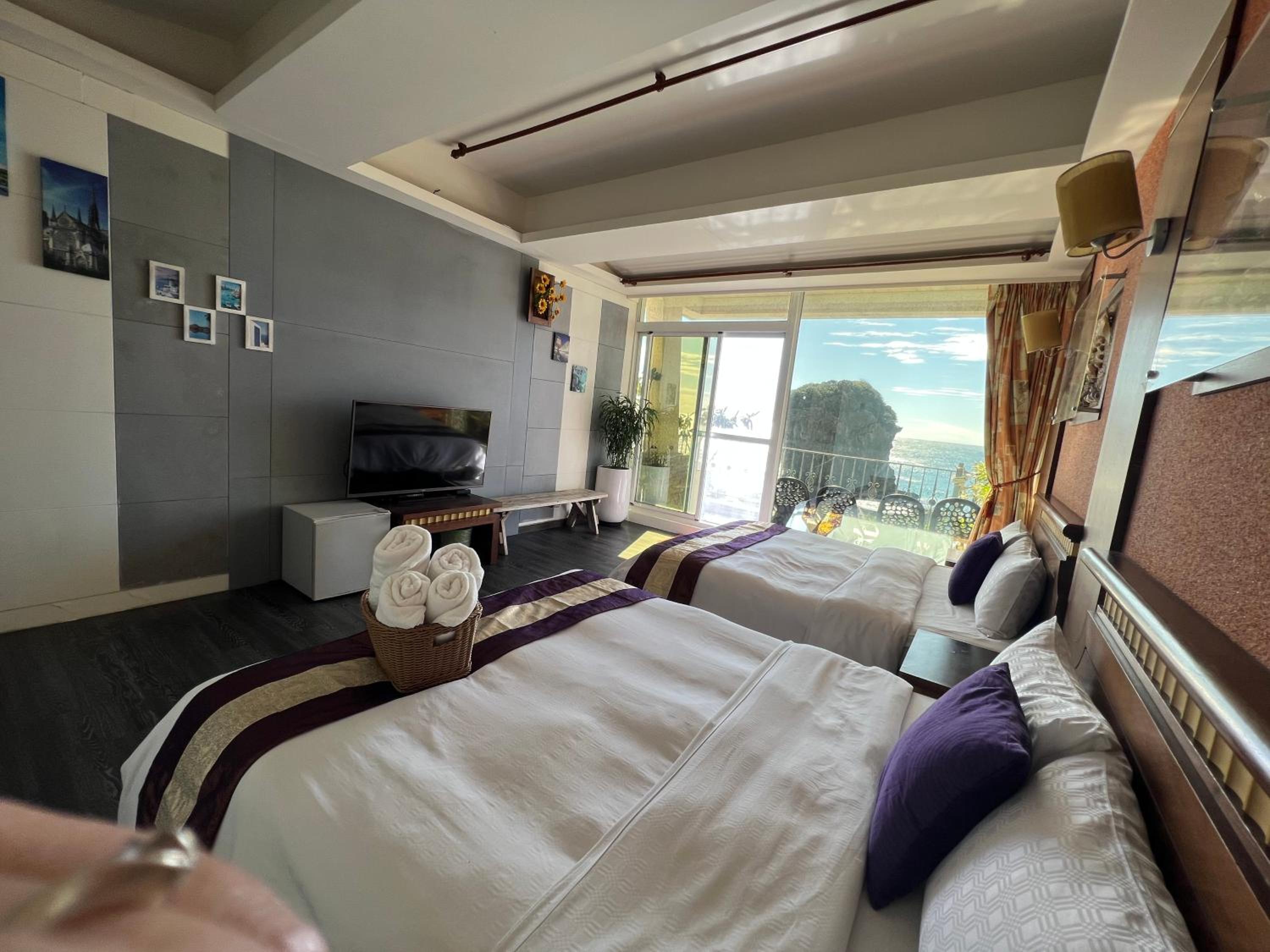 Quadruple Room with Sea View photo 1
