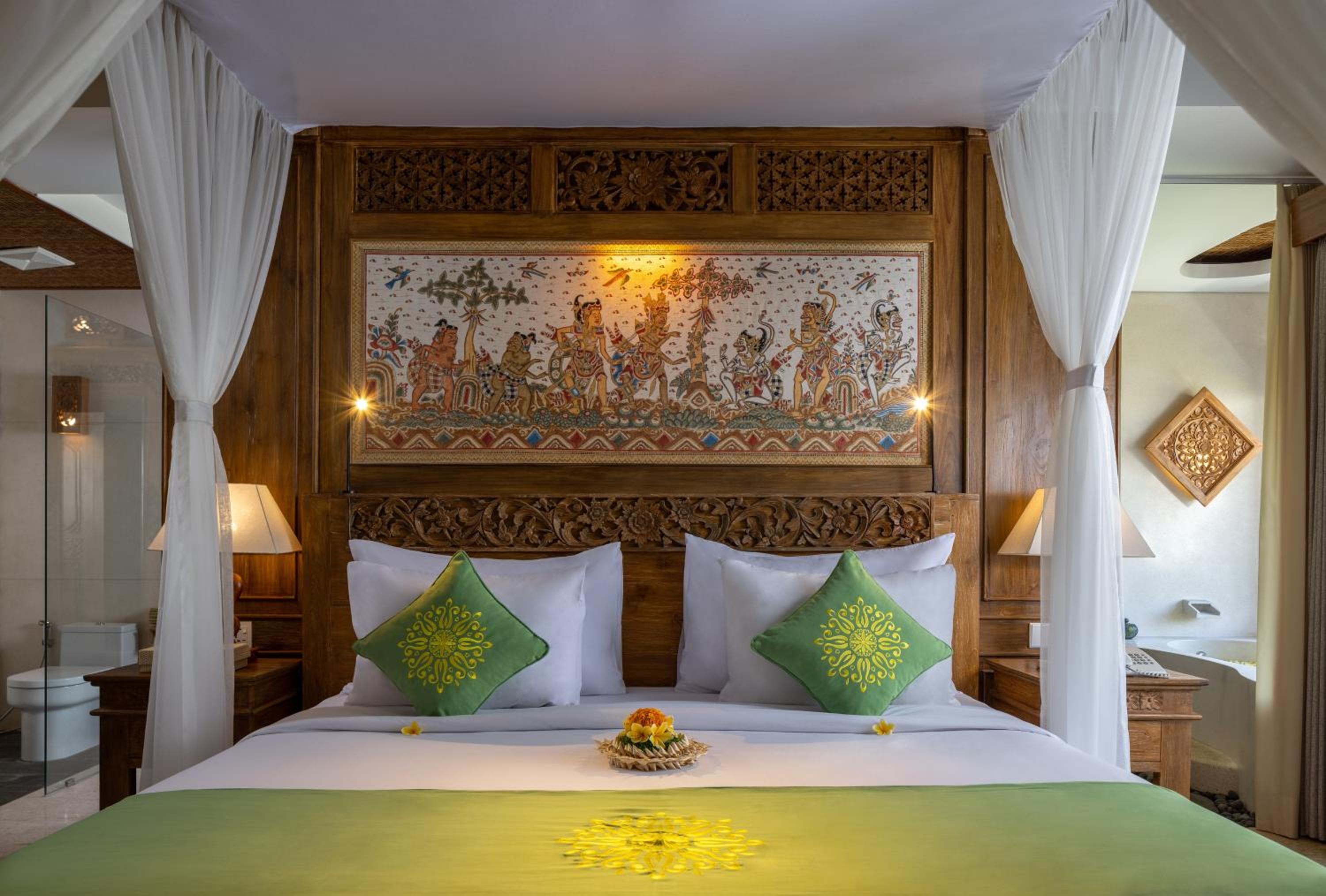 Luxury Suite Room with  Daily Afternoon Tea photo 2