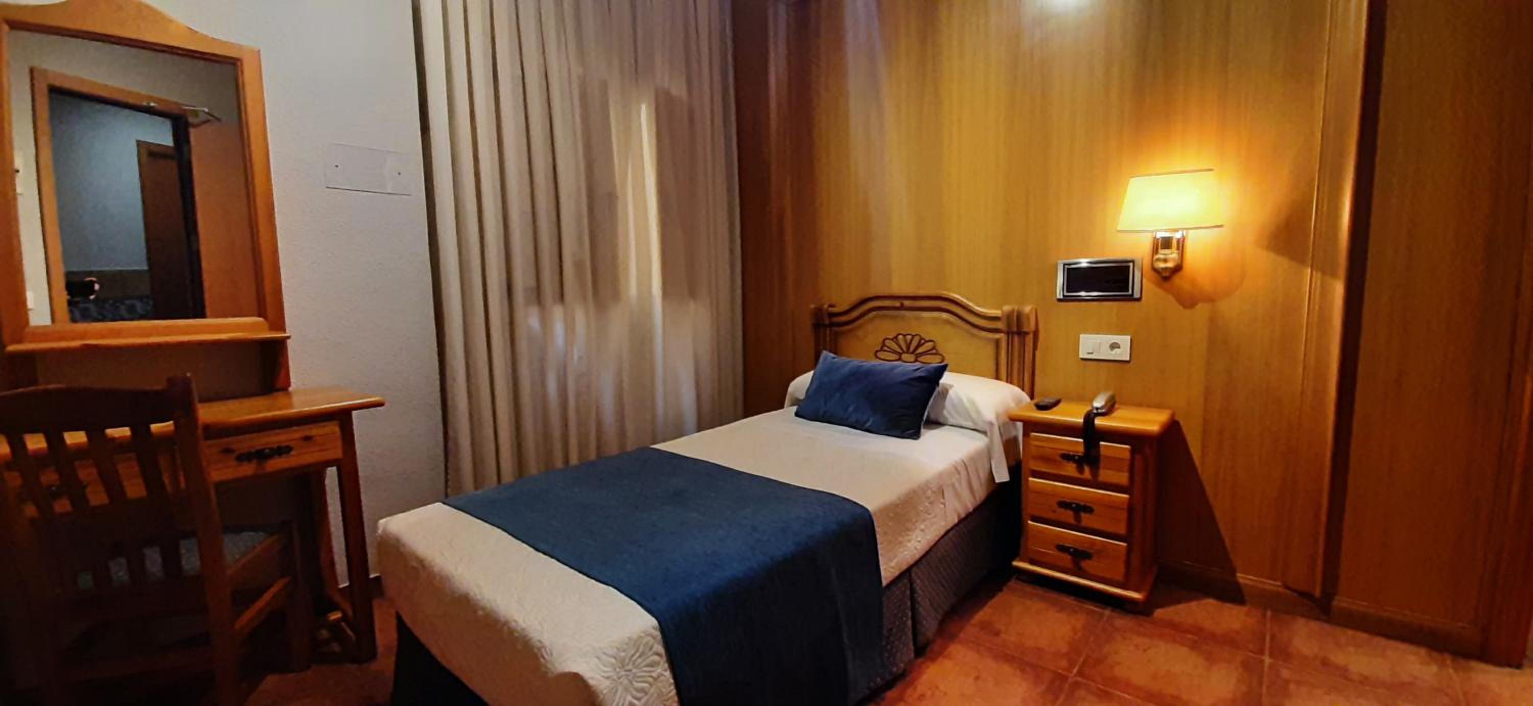 Habitación Individual con Baño