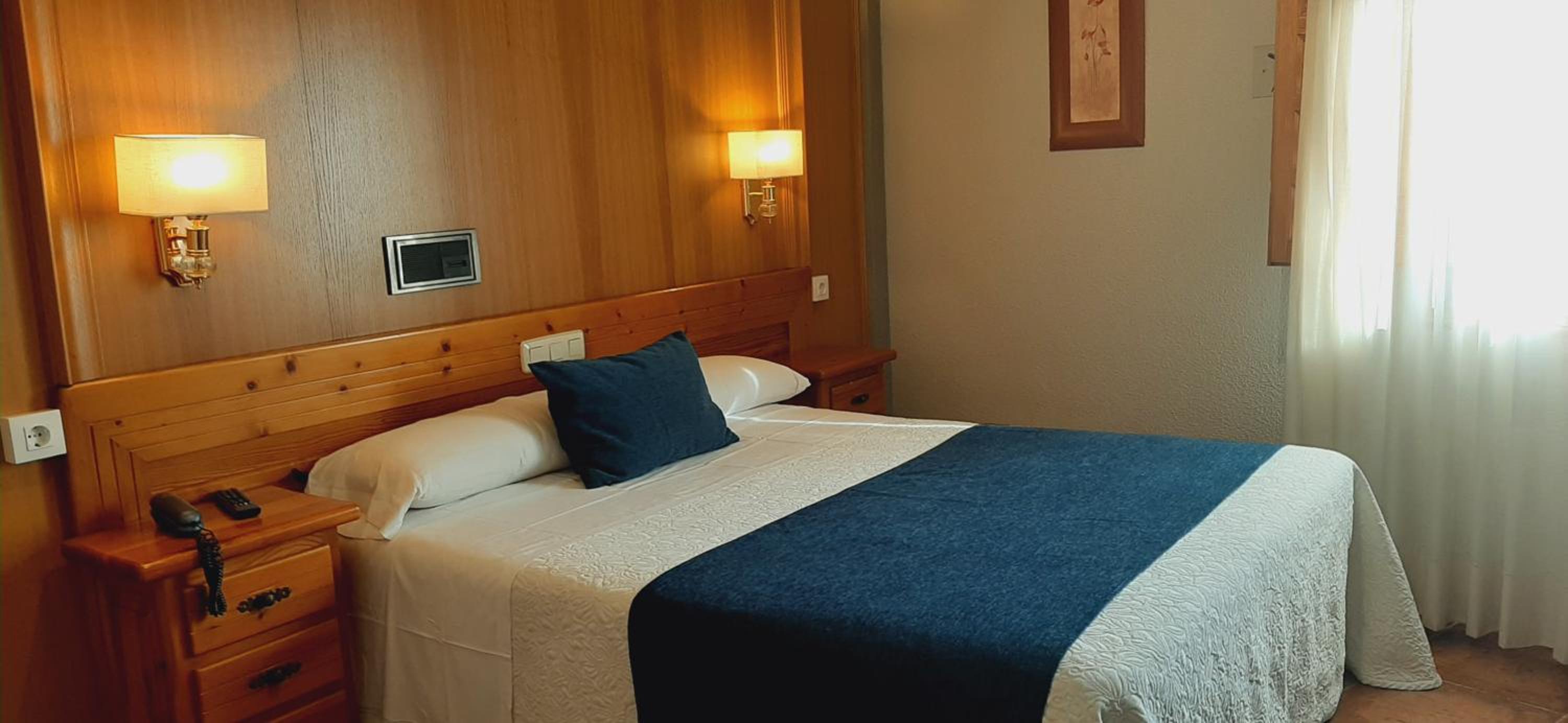 Double Room - Photo 1