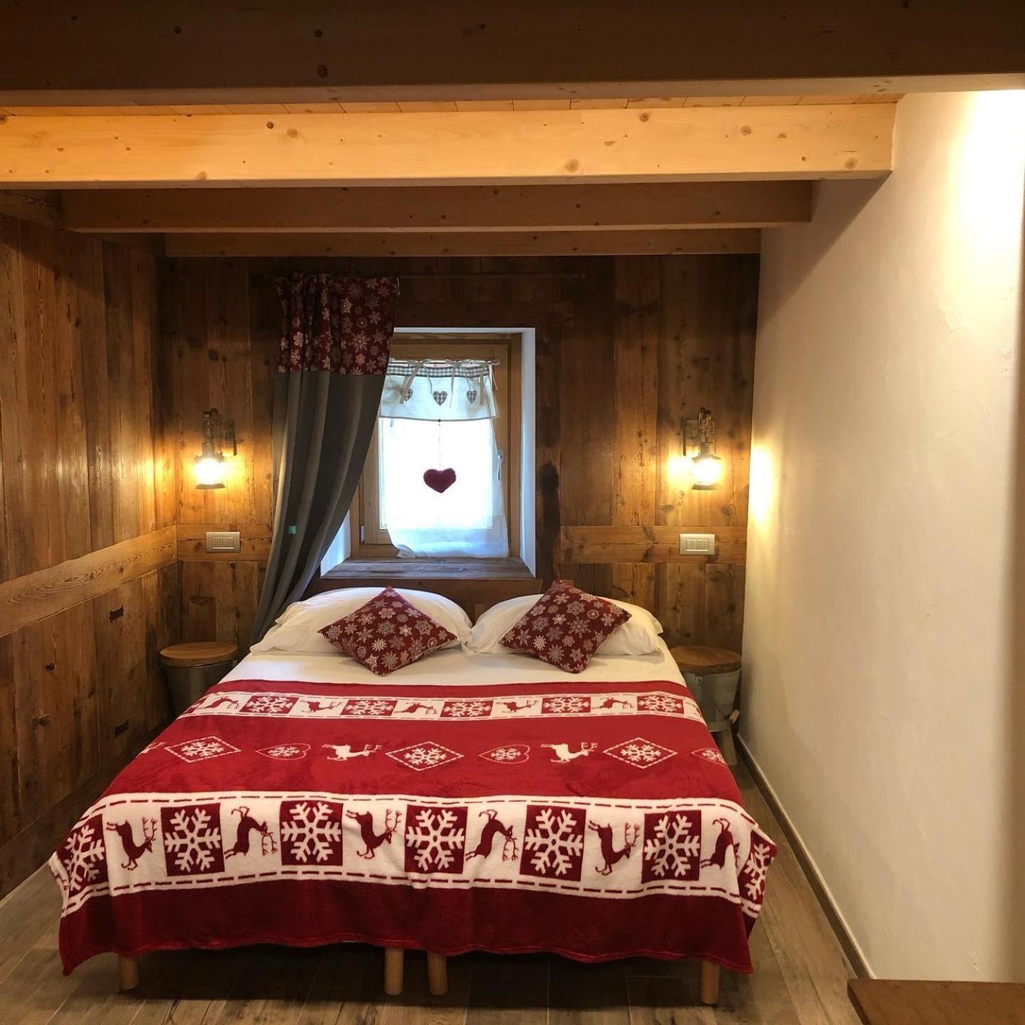Double or Twin Room with Balcony photo 3