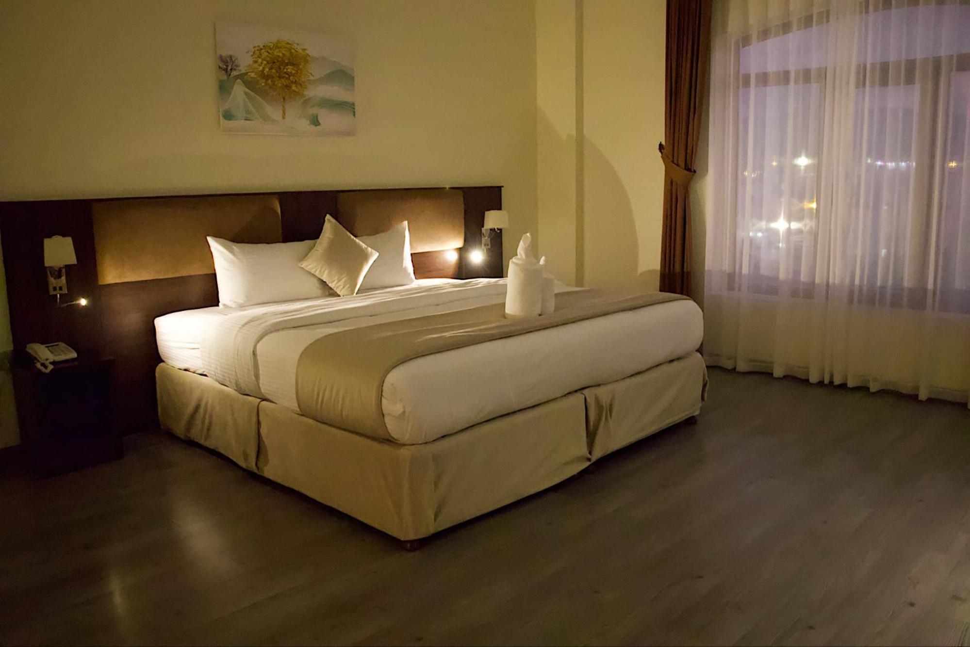 Two-Bedroom Apartment - Photo 20