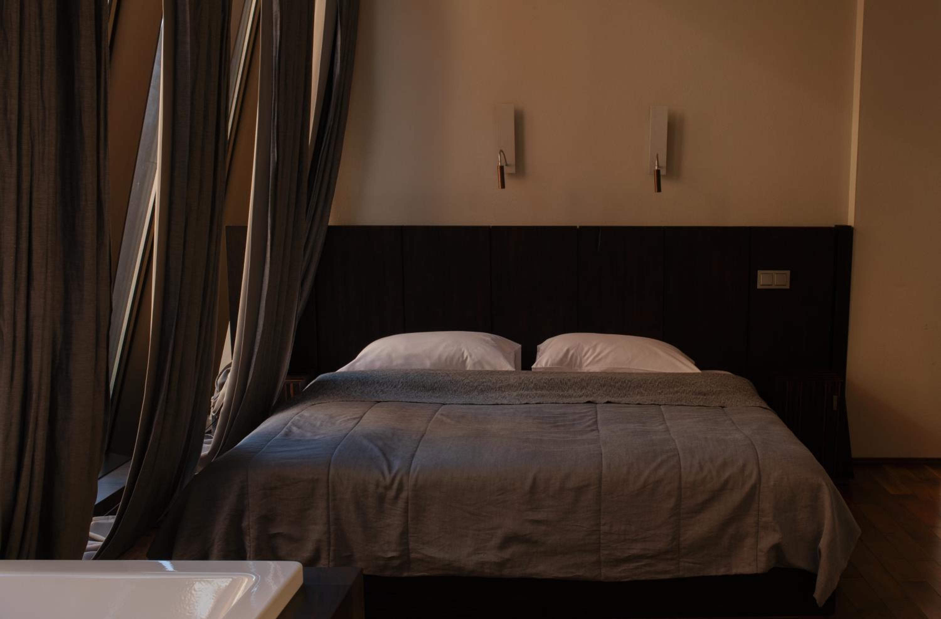 Deluxe Suite (2 Adults) photo 2