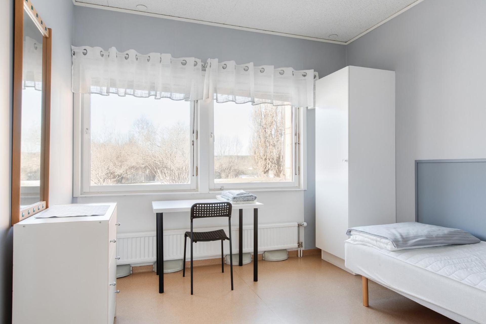 Double Room with Private Bathroom - Photo 19