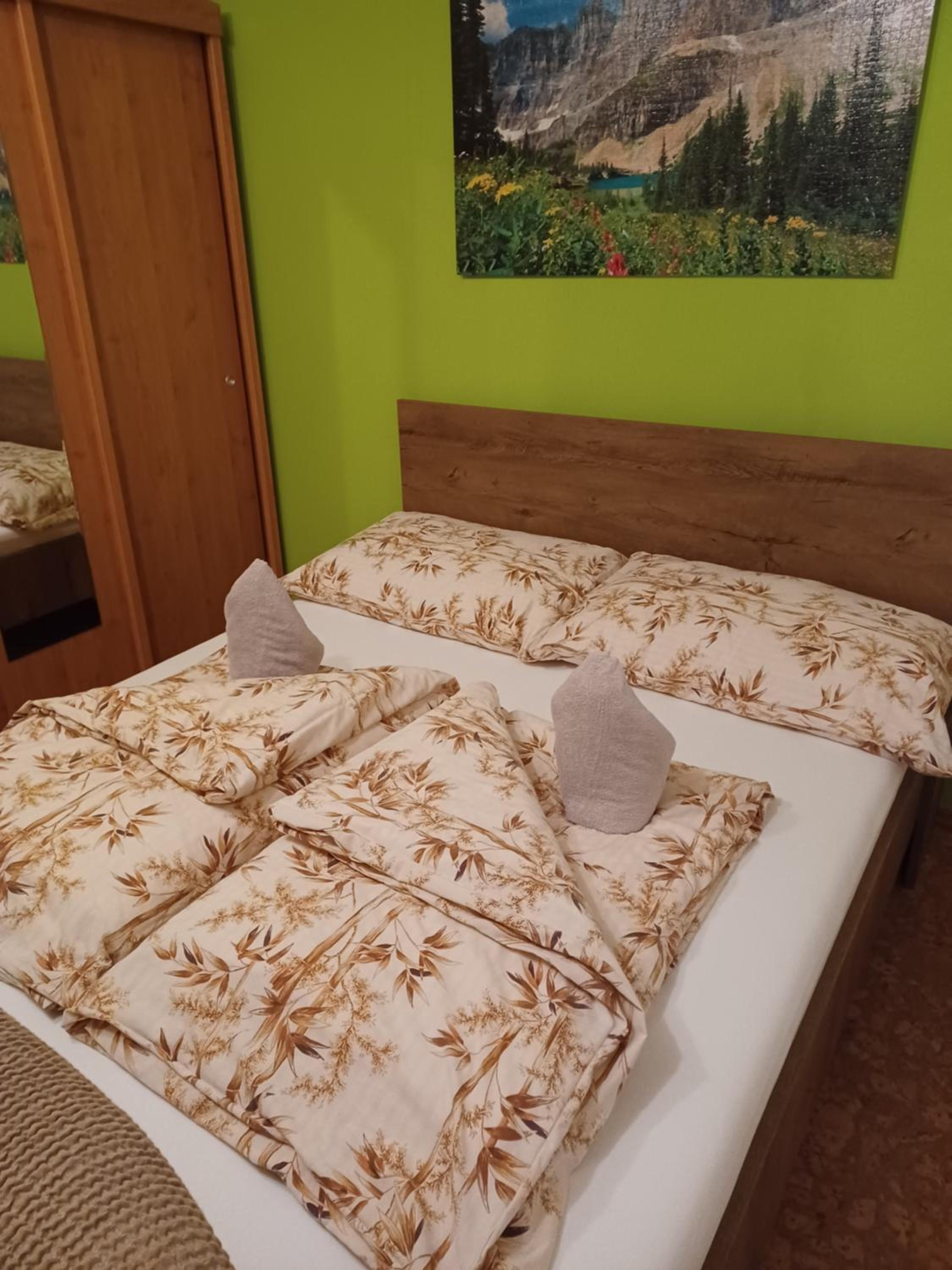 Studio Apartment - Photo 20