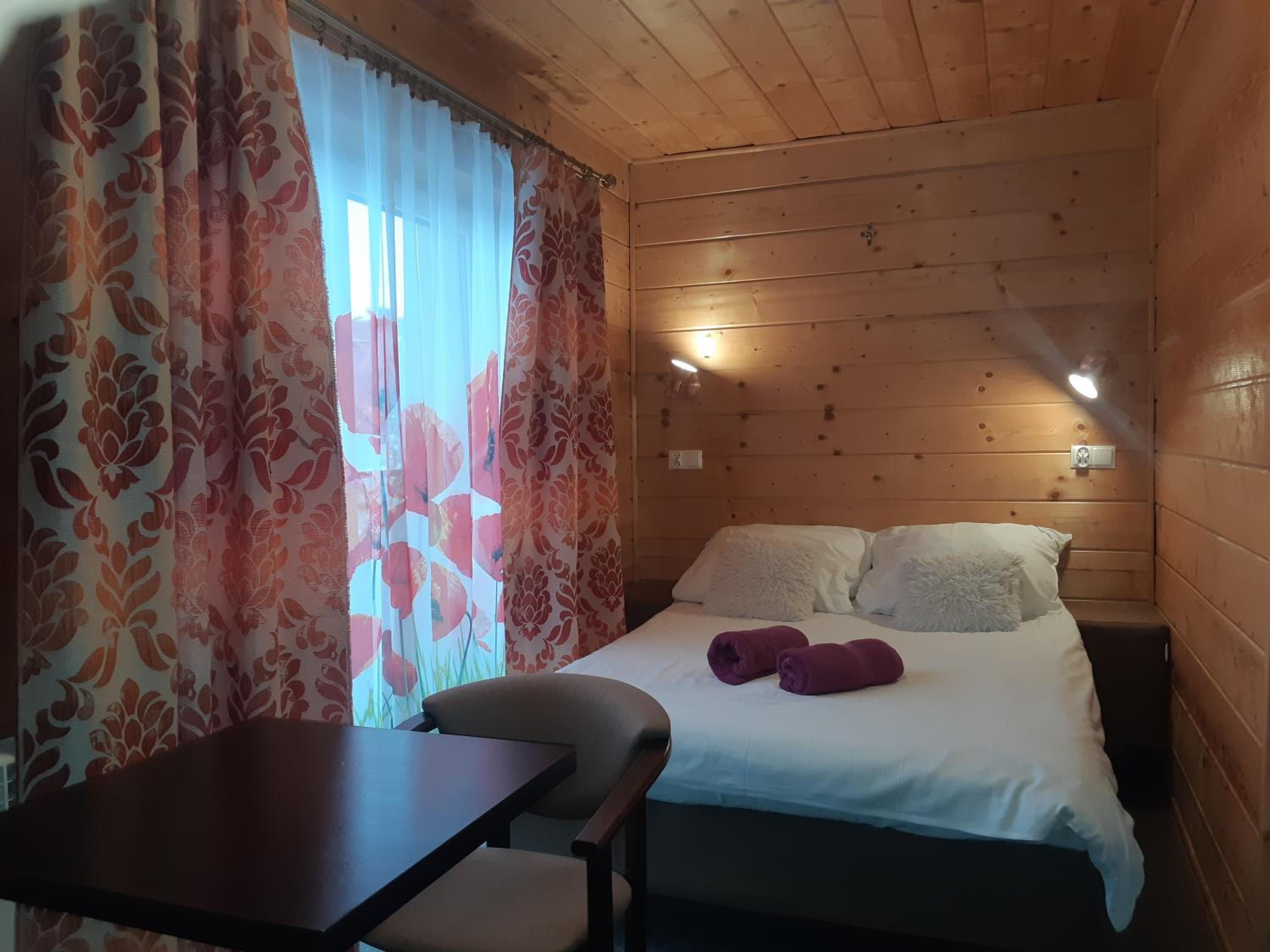 Superior Double Room with Bathroom - Photo 5