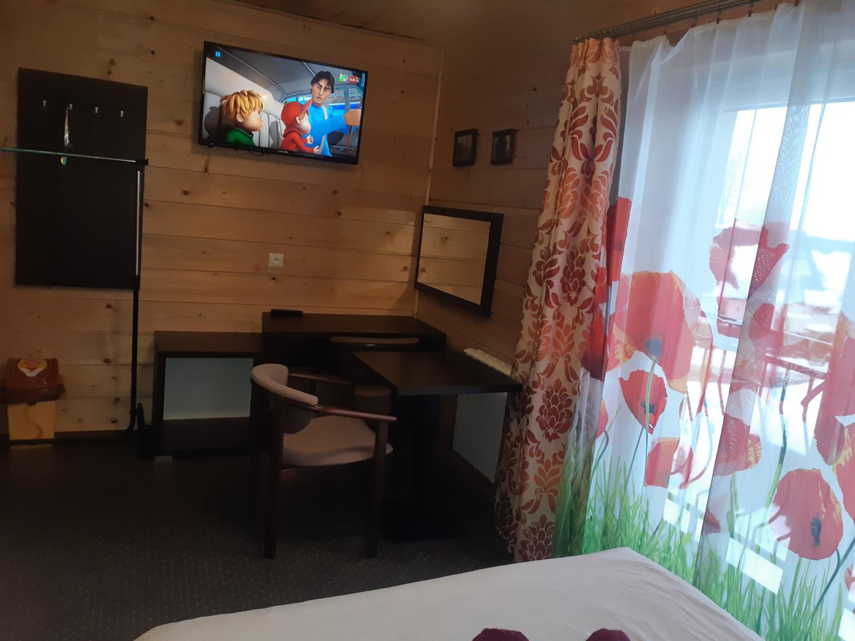 Superior Double Room with Bathroom - Photo 7