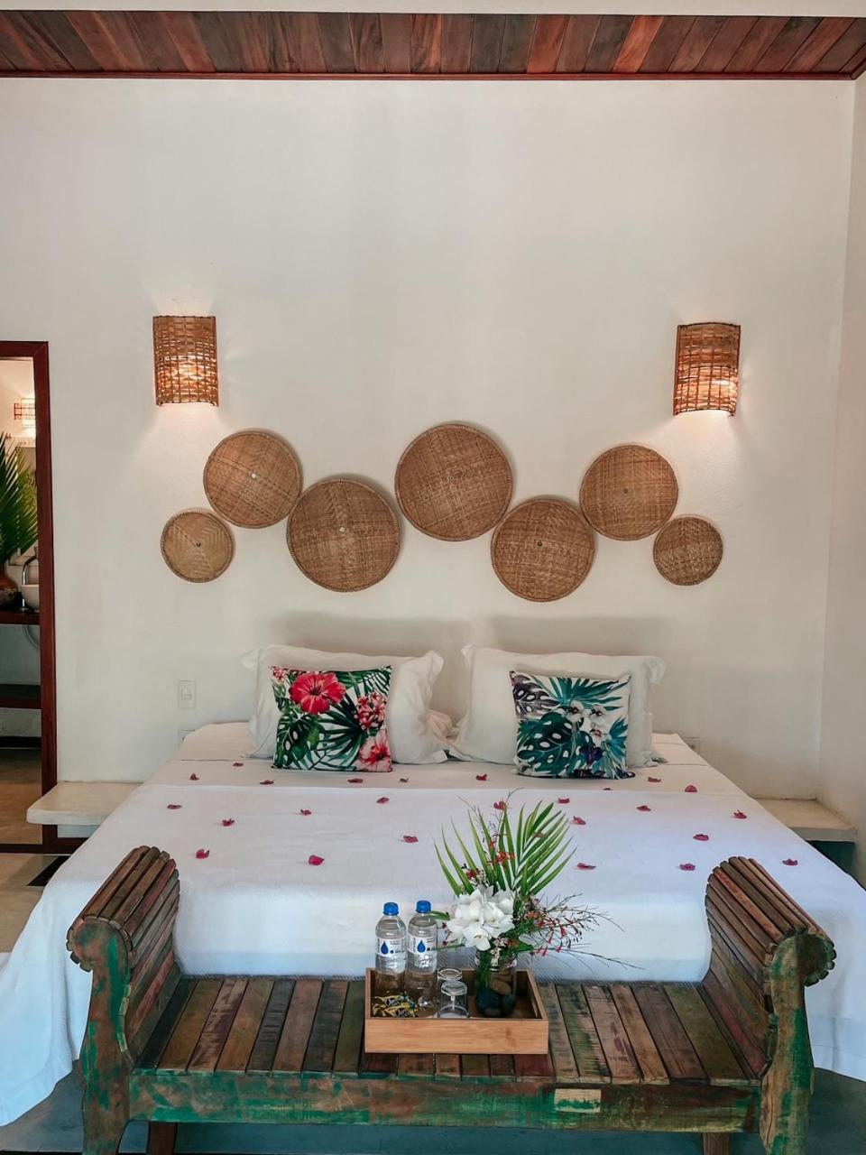 Deluxe Double Room - Photo 16