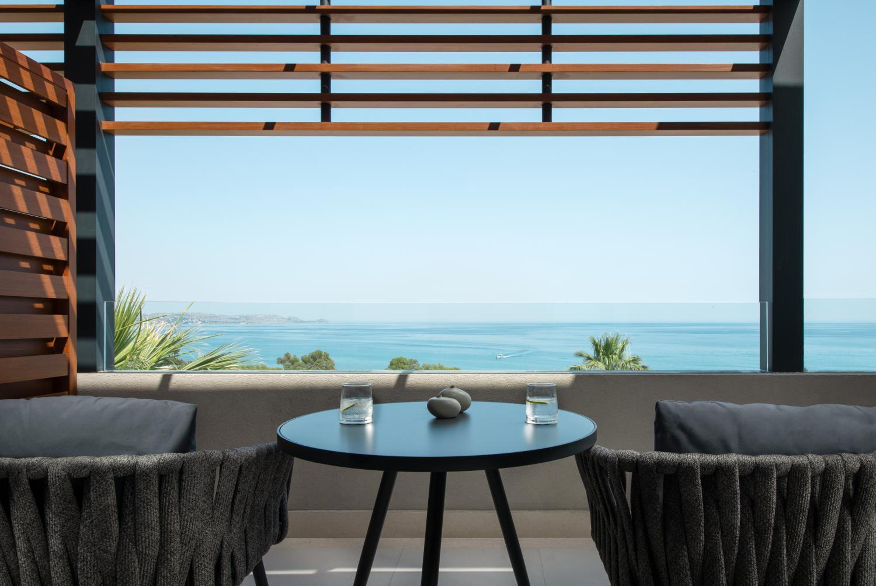 Superior Double Sea View photo 3