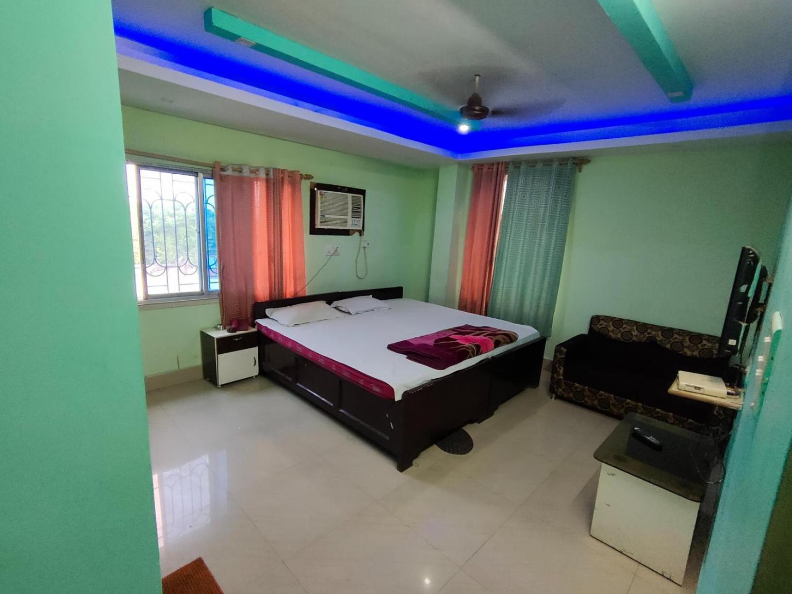 Classic Triple Room photo 2
