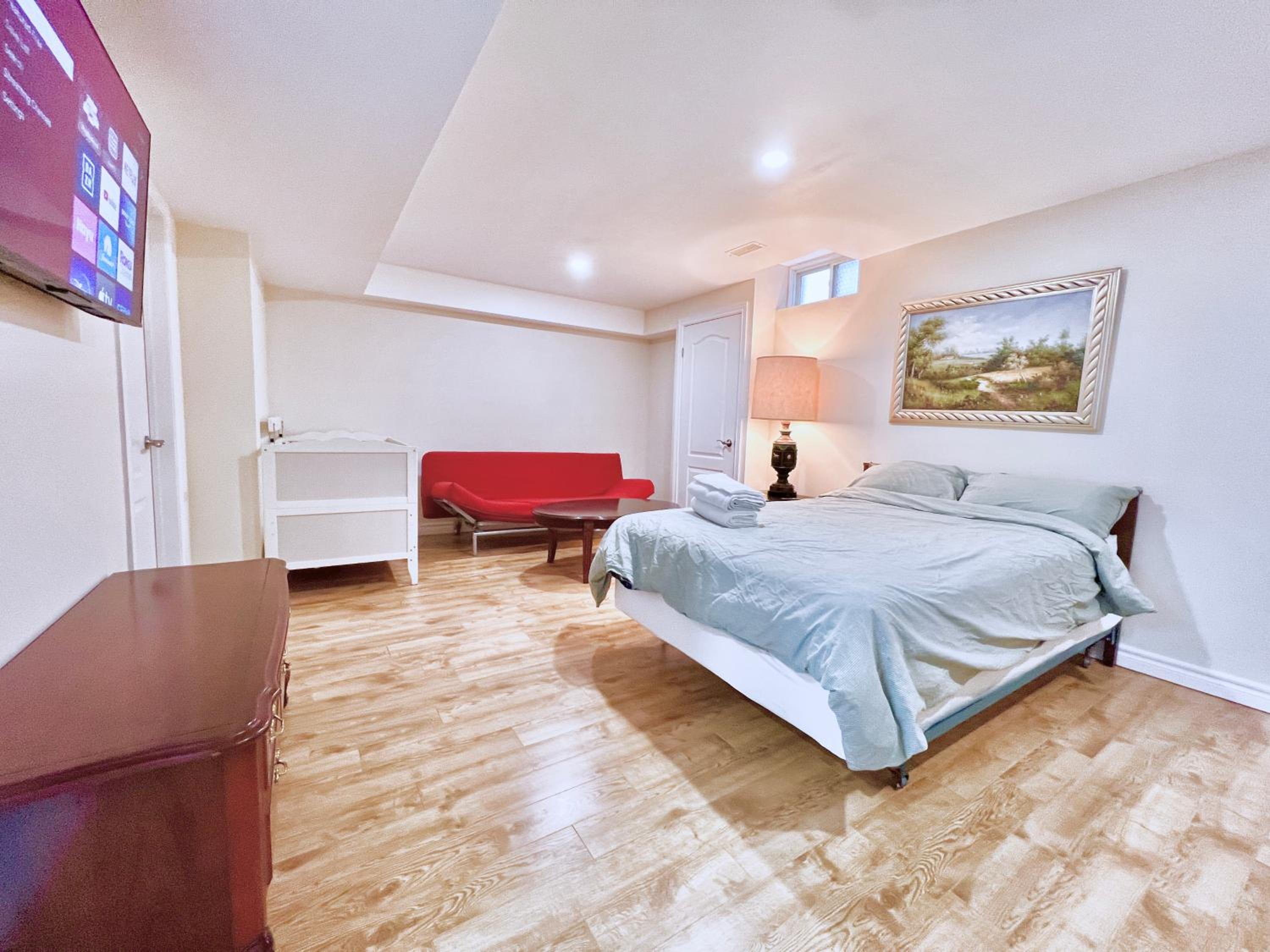 Quadruple Room with Private Bathroom photo 1