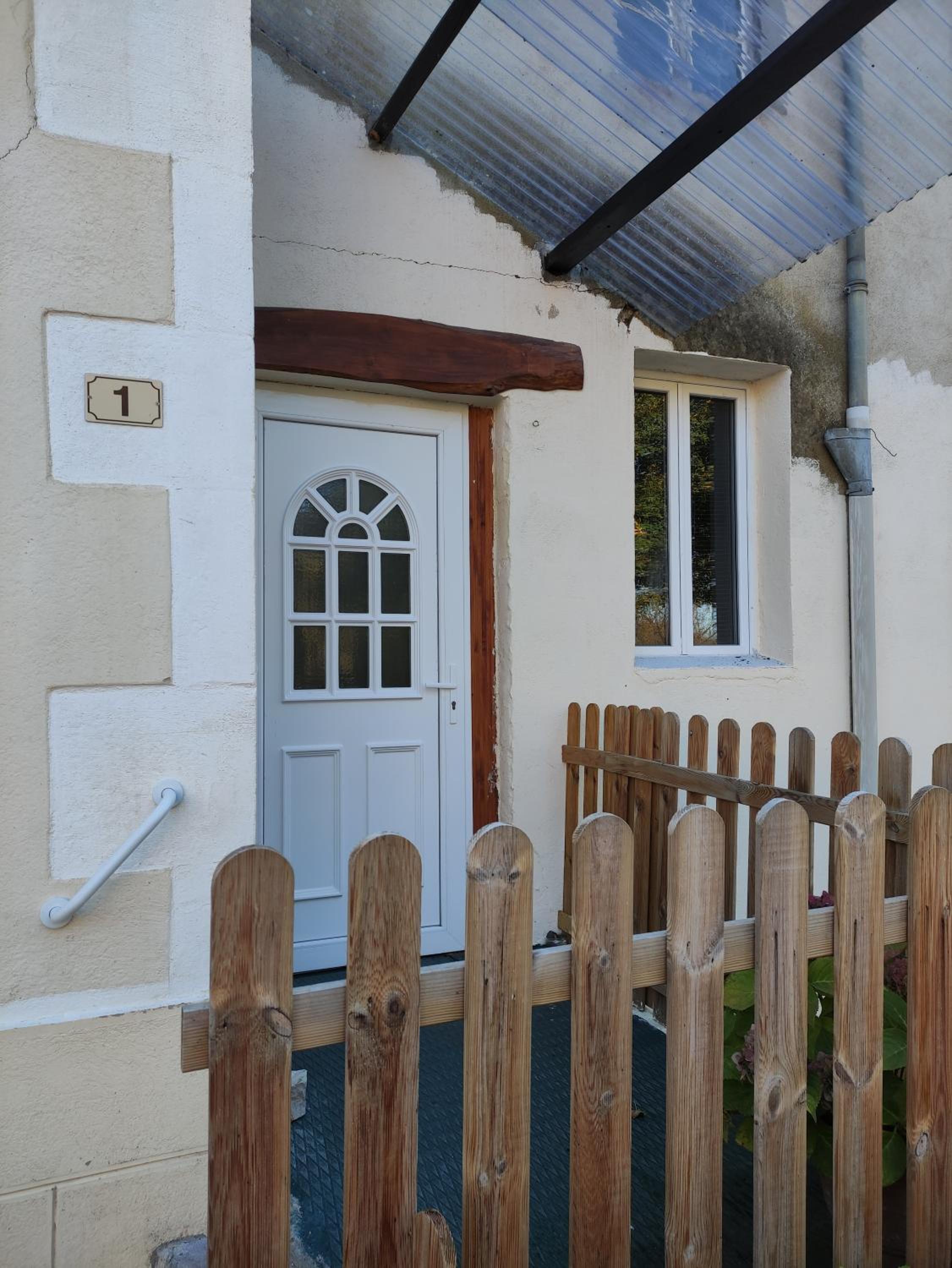 Studio with Terrace - Photo 1