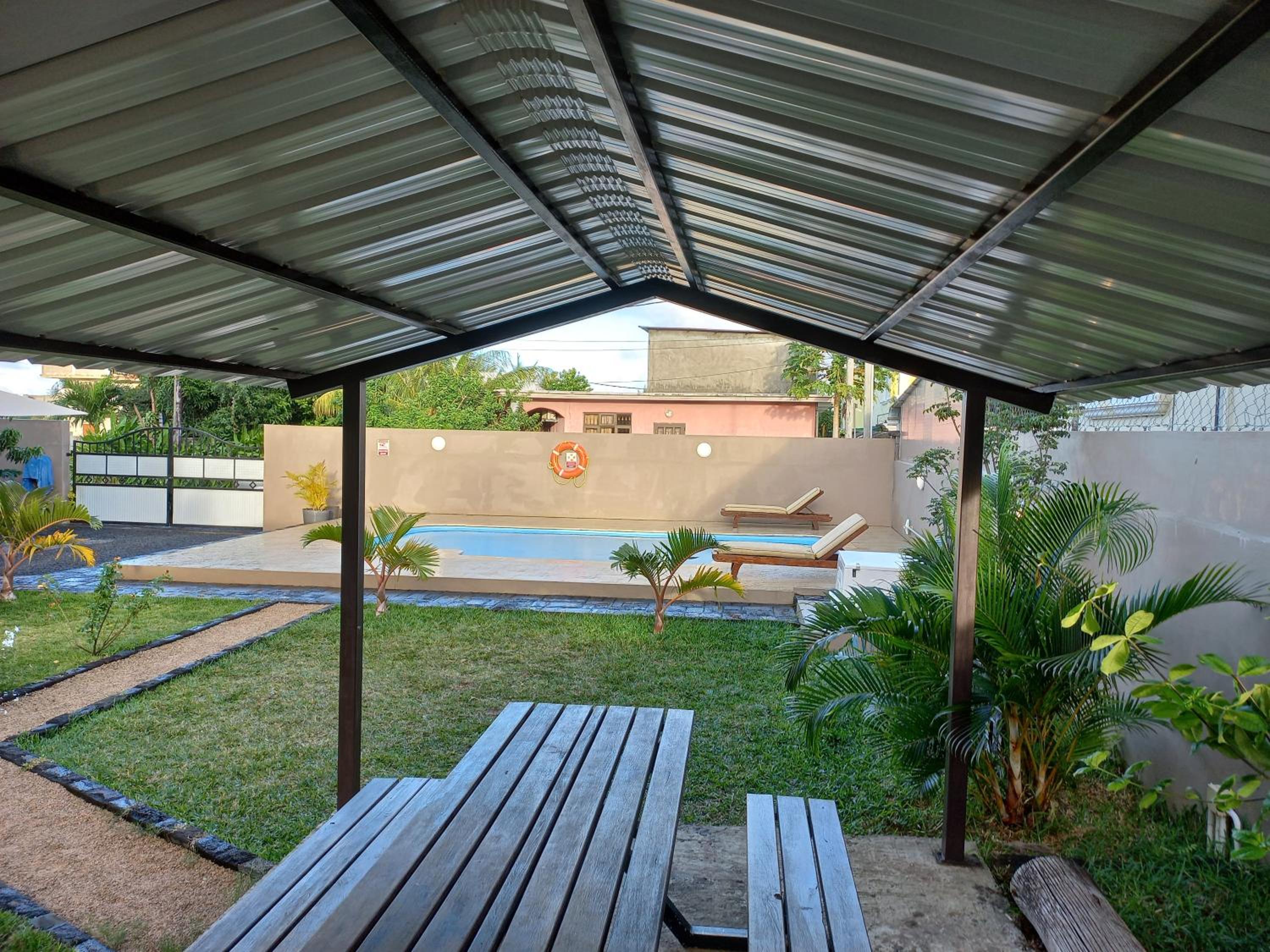 Three-Bedroom Villa photo 3