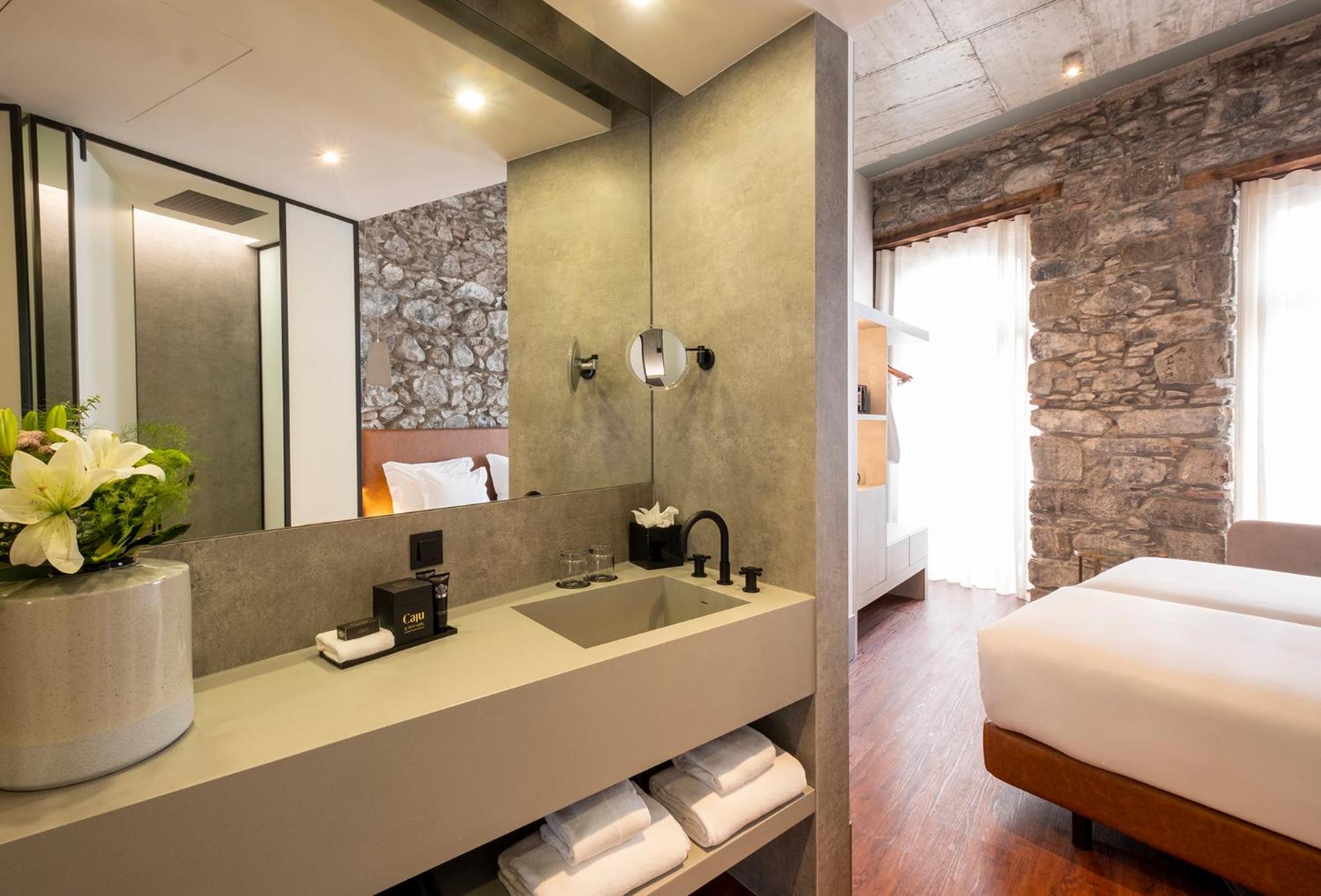 Superior Double or Twin Room photo 2