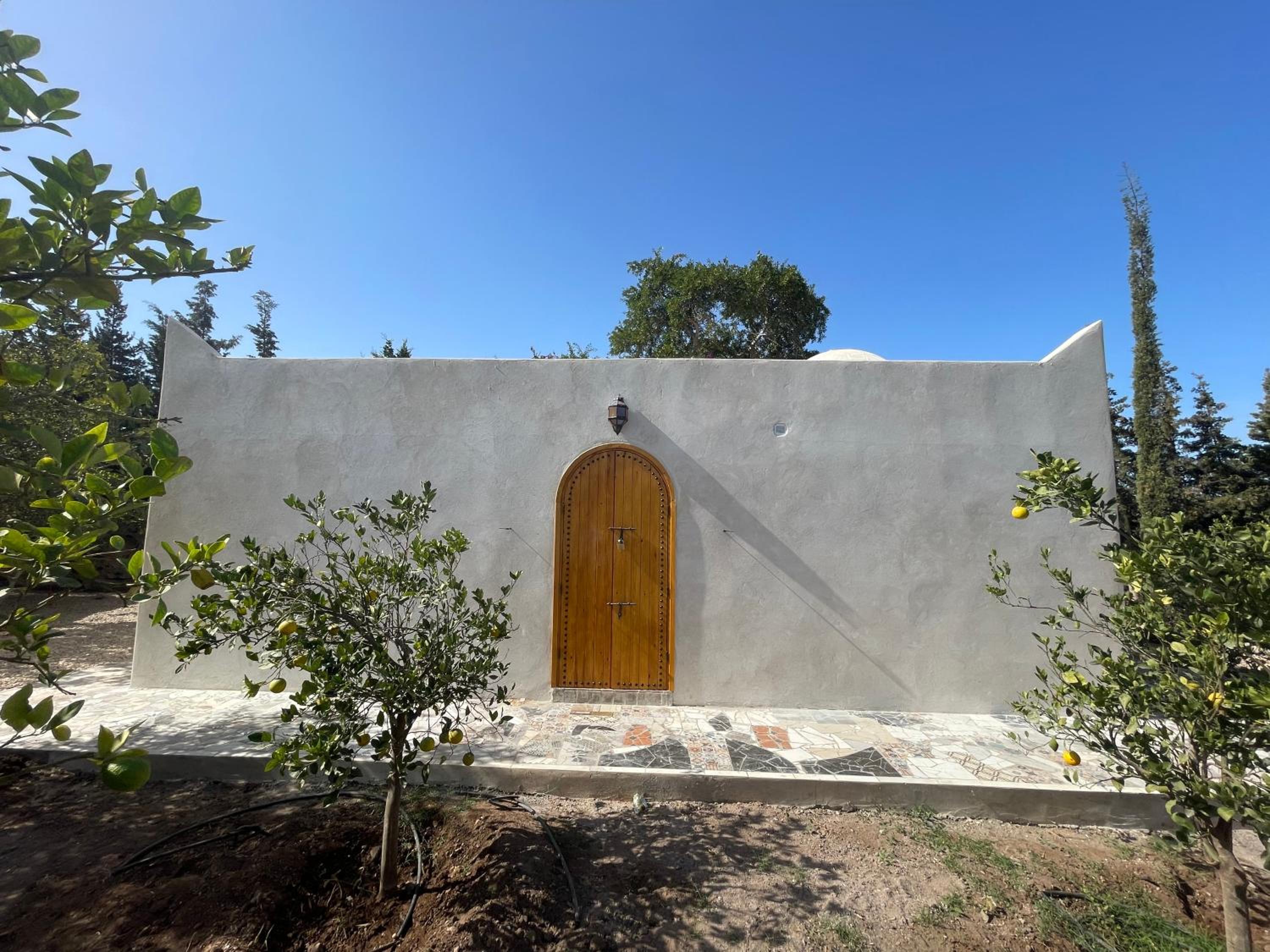 Villa - Photo 2