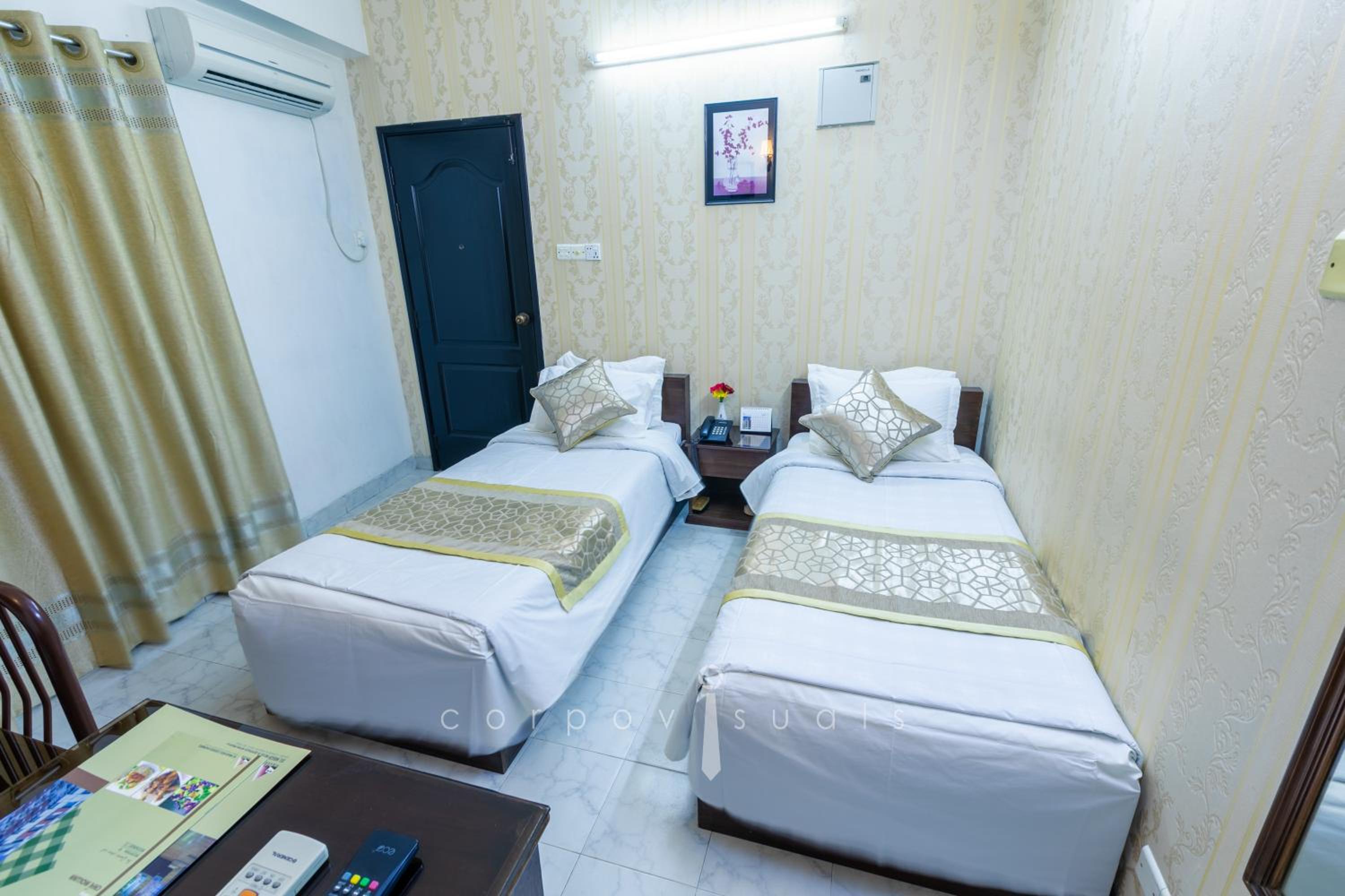 Deluxe Twin Room photo 1