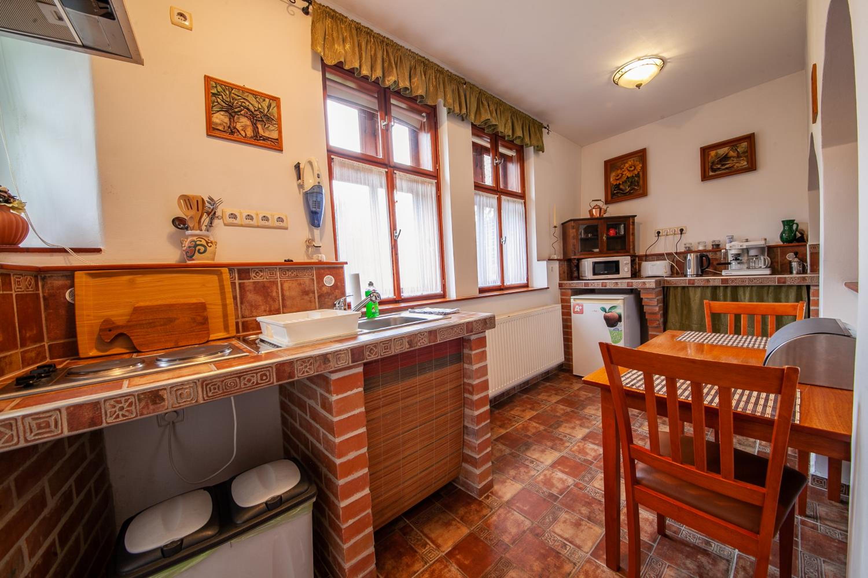 Studio Apartment photo 3