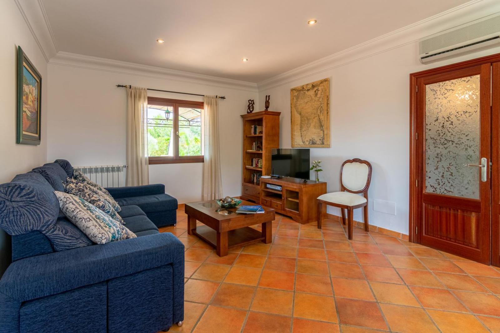 Villa with Garden View