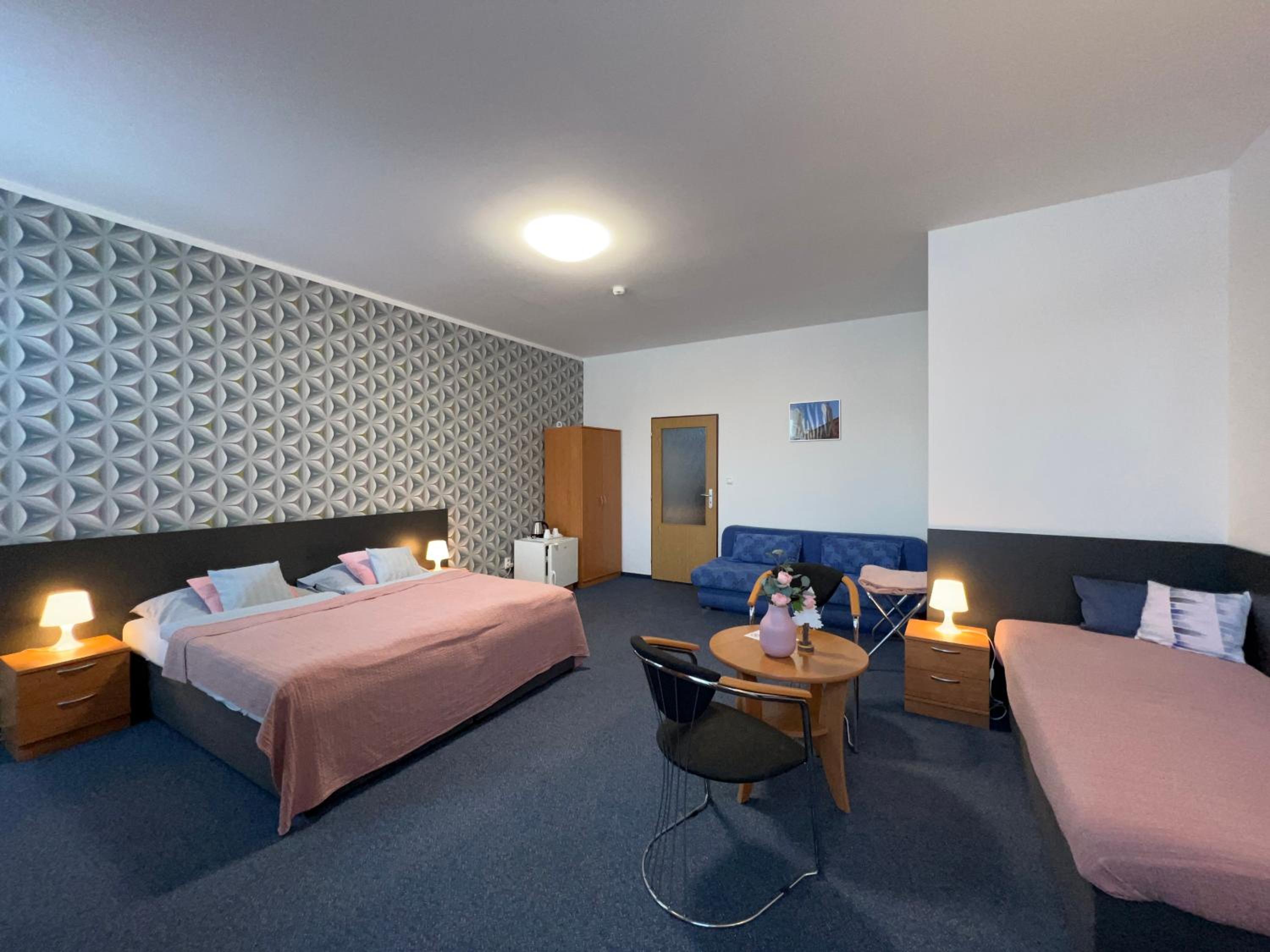 Standard Triple Room photo 3