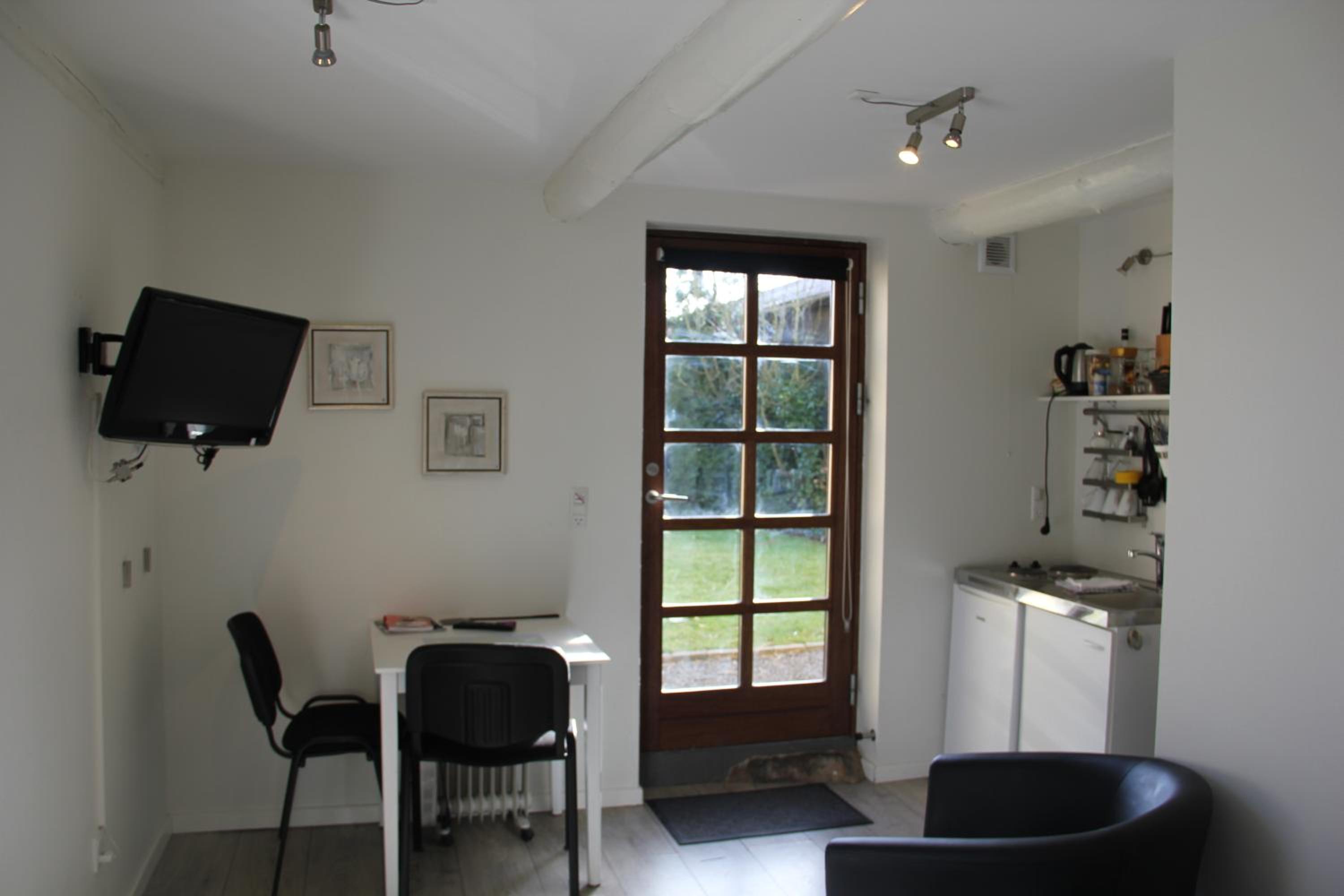 Studio (2 Adults) - Photo 5