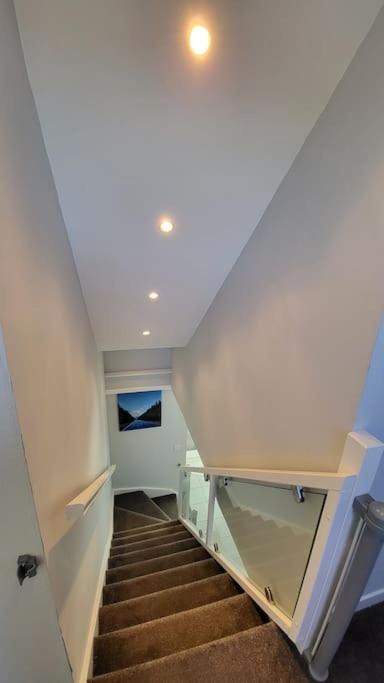 Four-Bedroom House photo 3