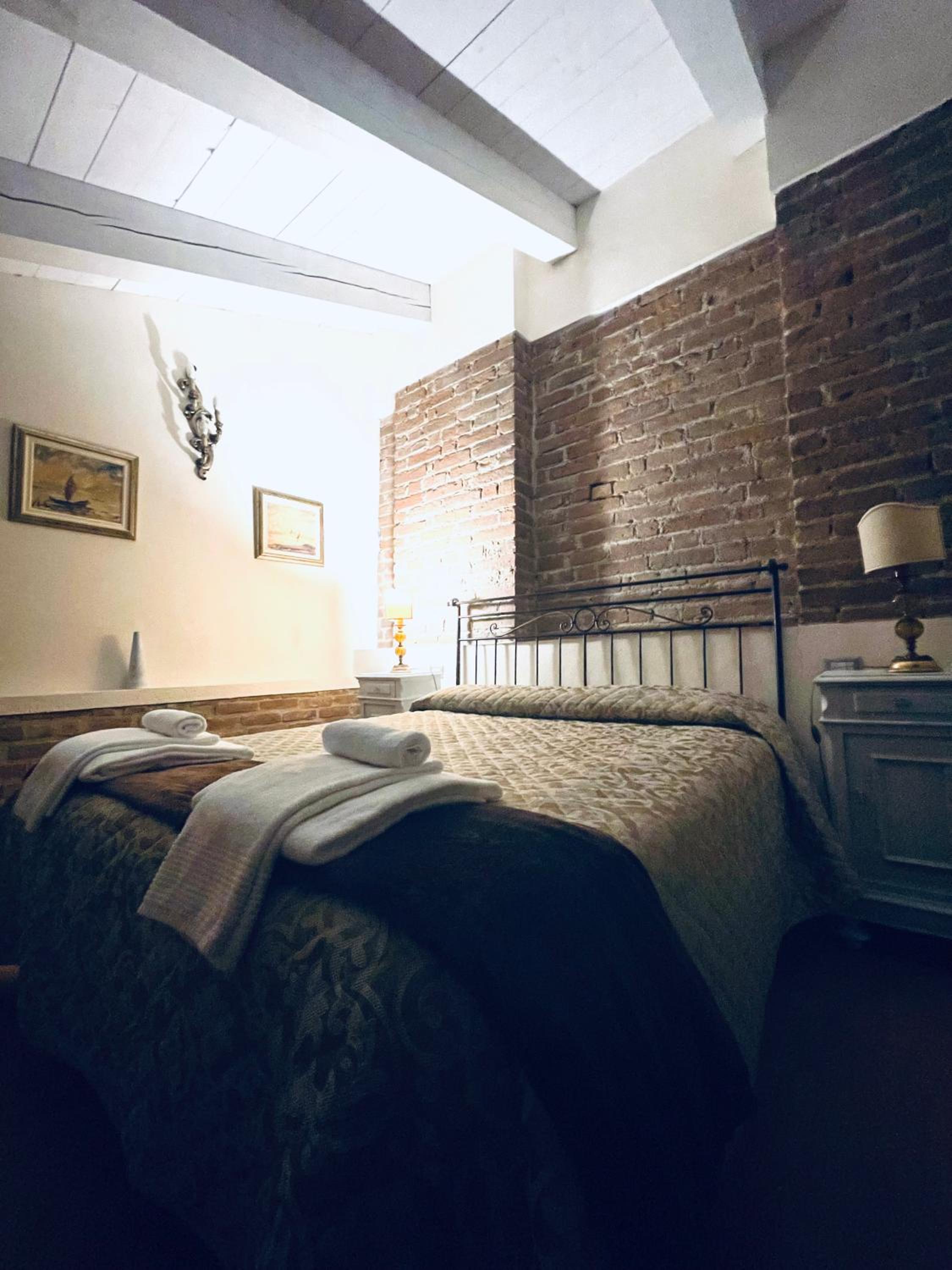 Superior Suite - Photo 4