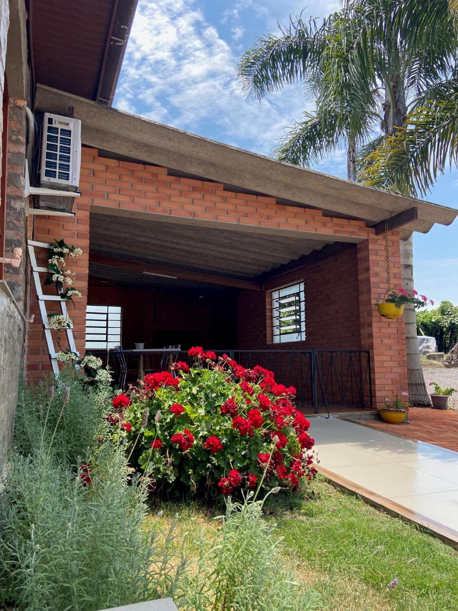 Four-Bedroom House photo 2
