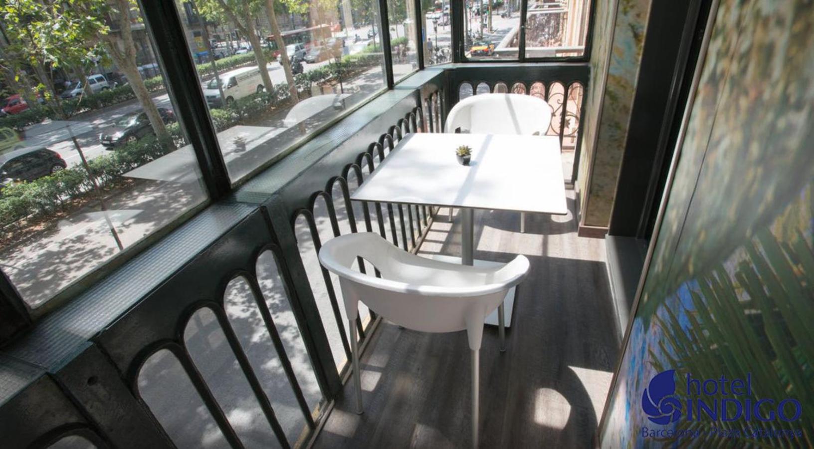Deluxe Double Room with Balcony - Non-Smoking