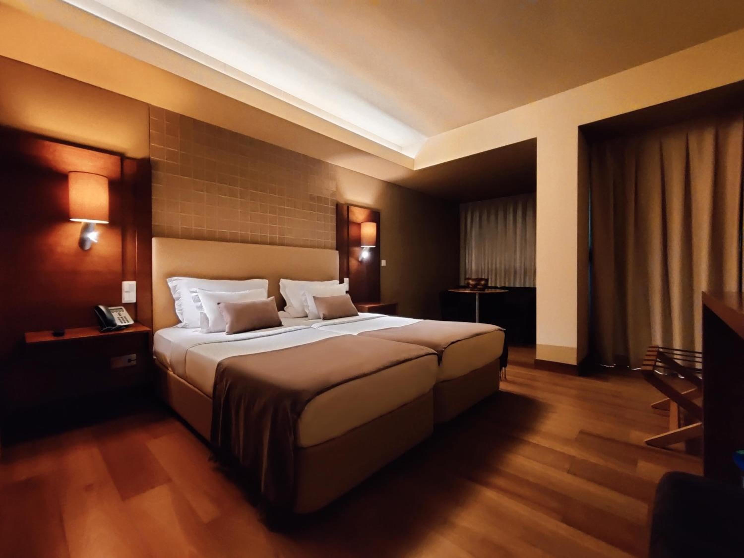 Classic Room with Mountain View - Photo 4