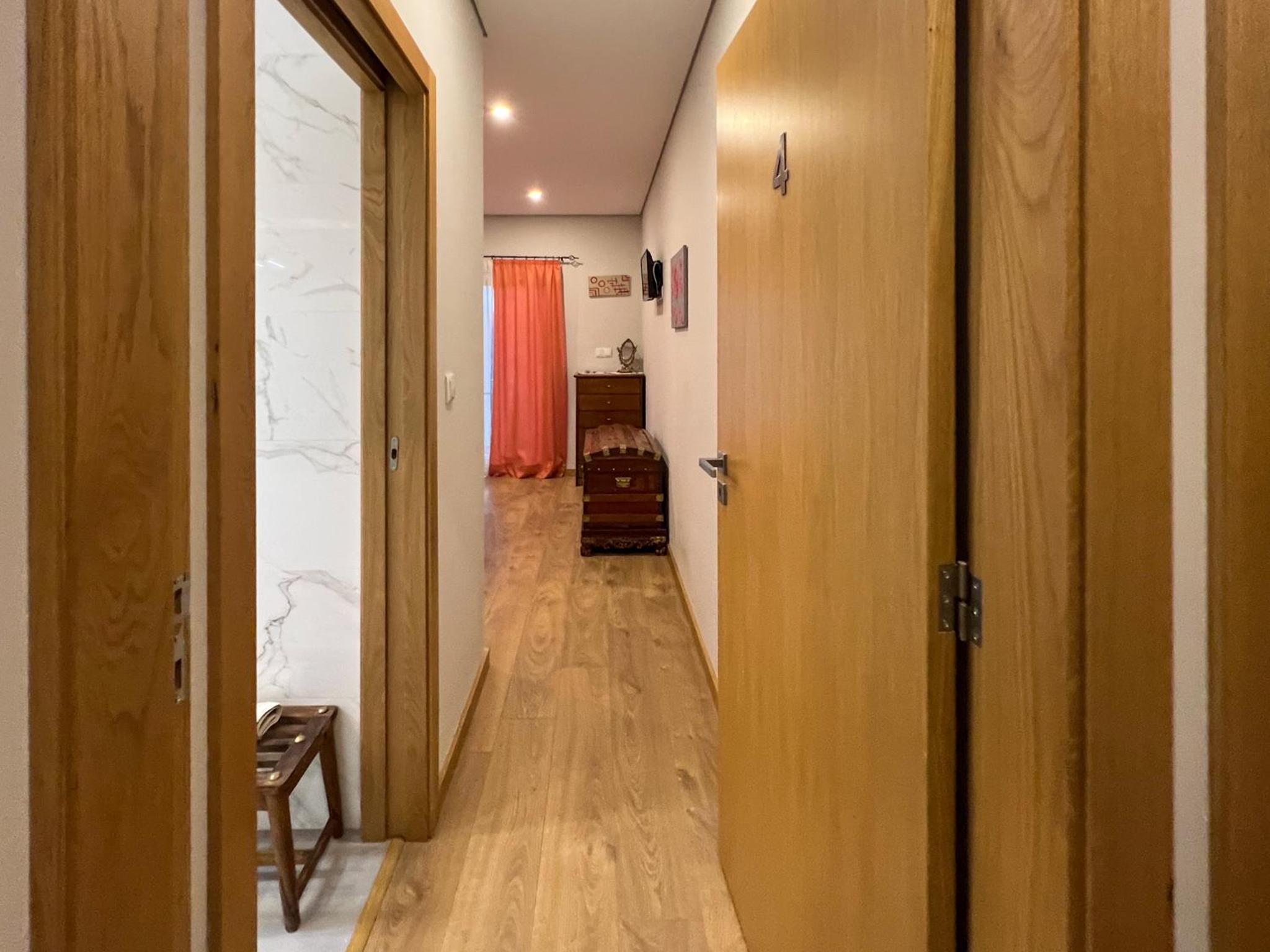 Family Room with Private Bathroom photo 1